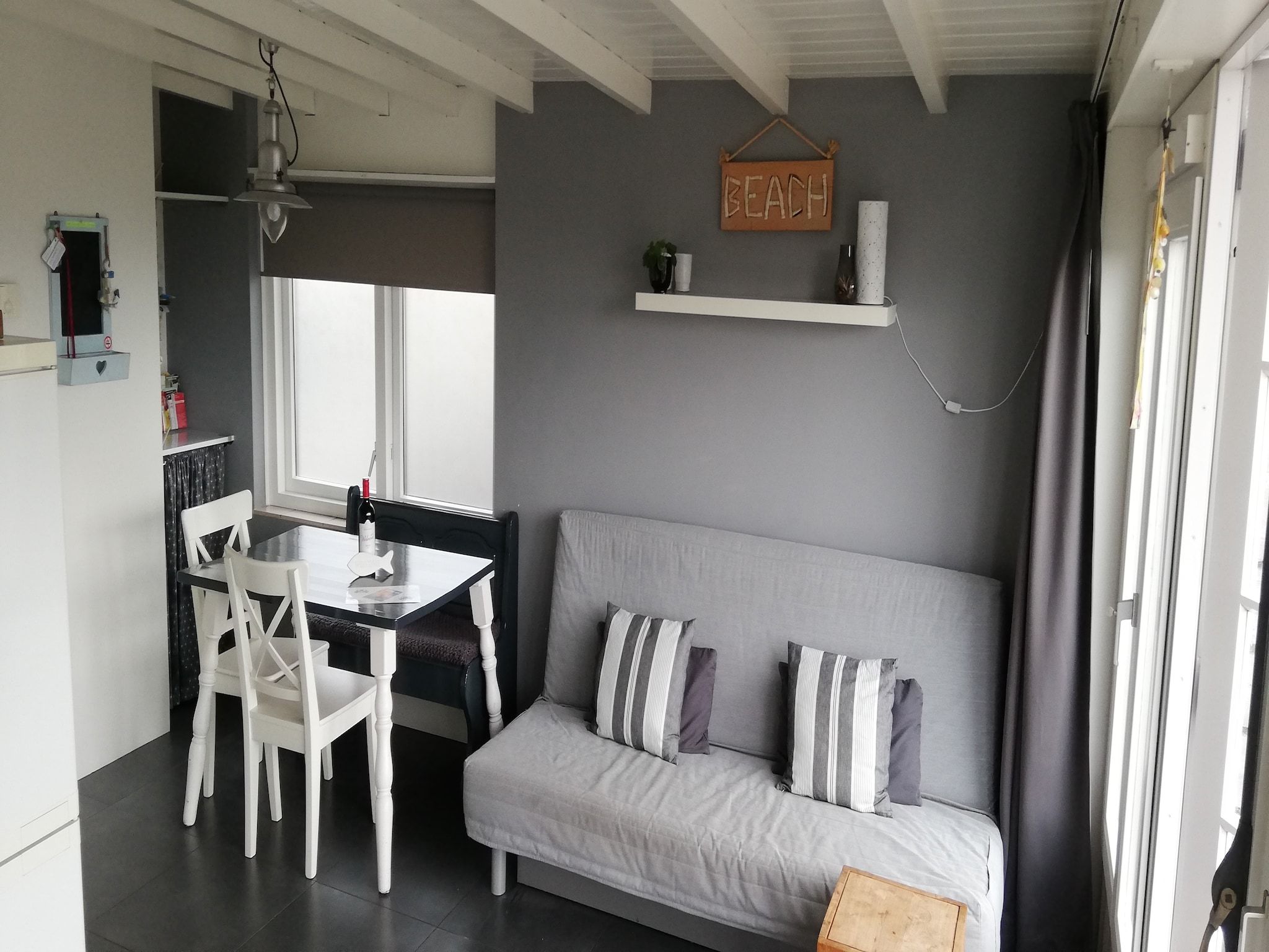 De woonkamer van Egmonds Duintje in Egmond aan zee