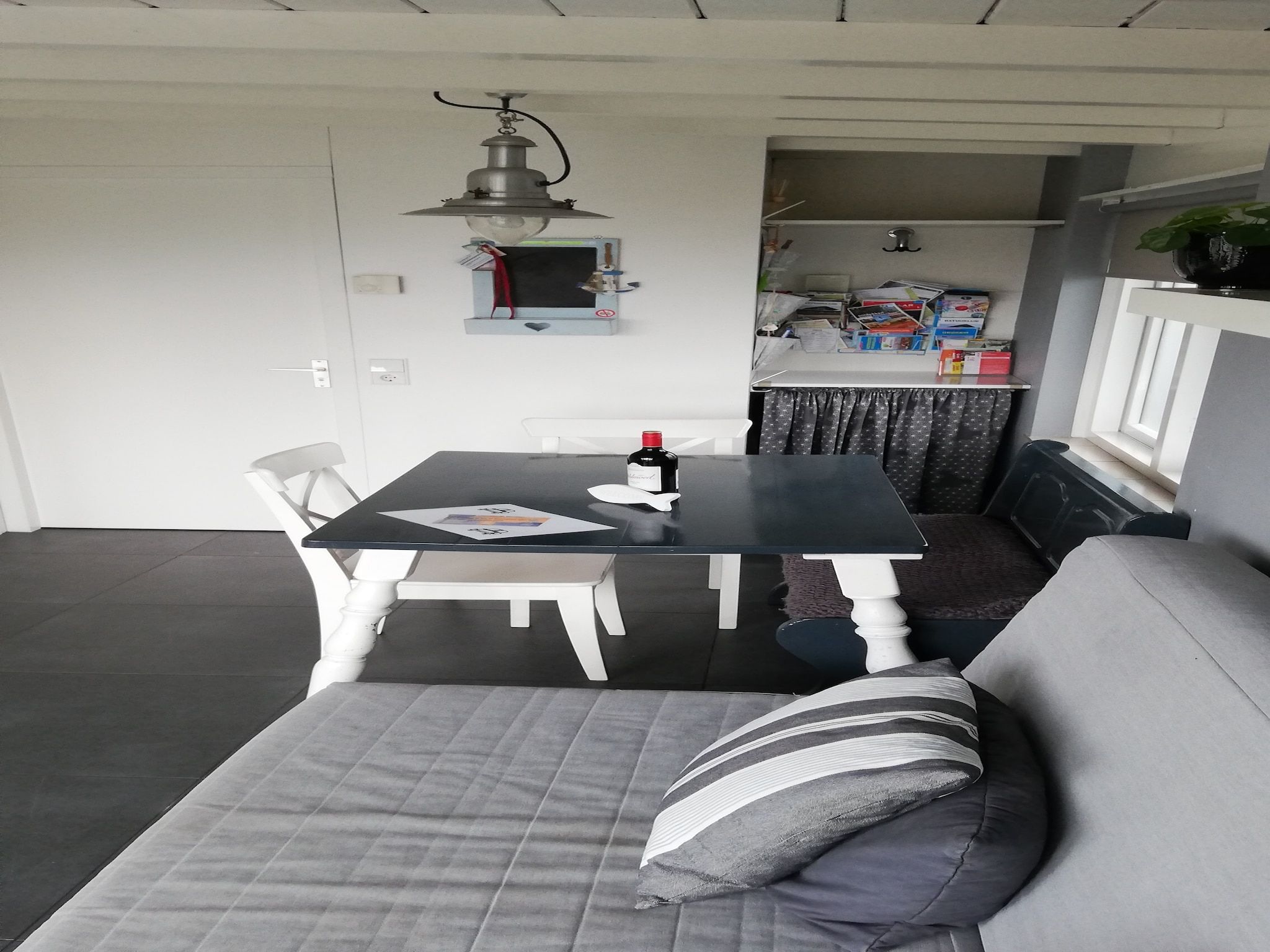 De eetkamer van Egmonds Duintje in Egmond aan zee