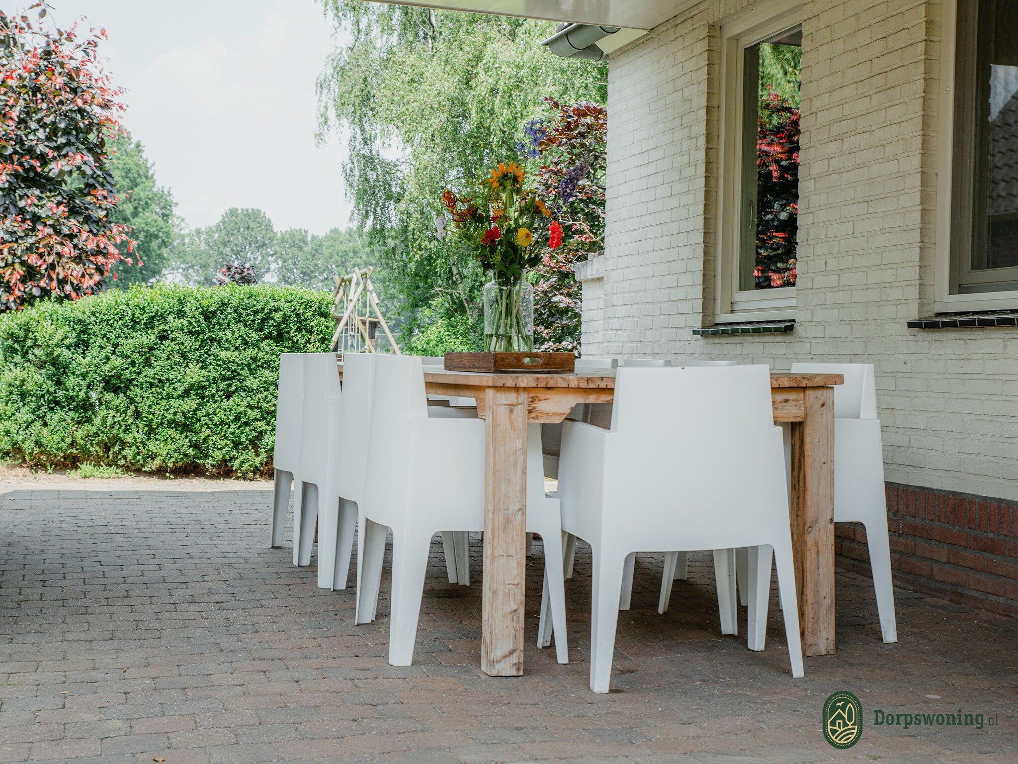 Het terras van Dorpswoning Het Landelijke in Leende