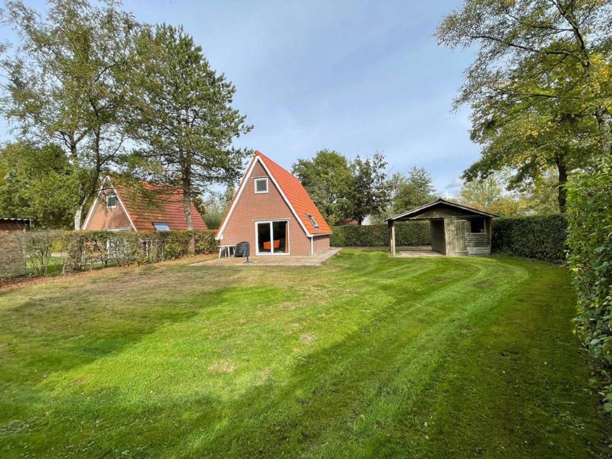 De tuin van Landgoed Eysinga State 3 in Sint Nicolaasga