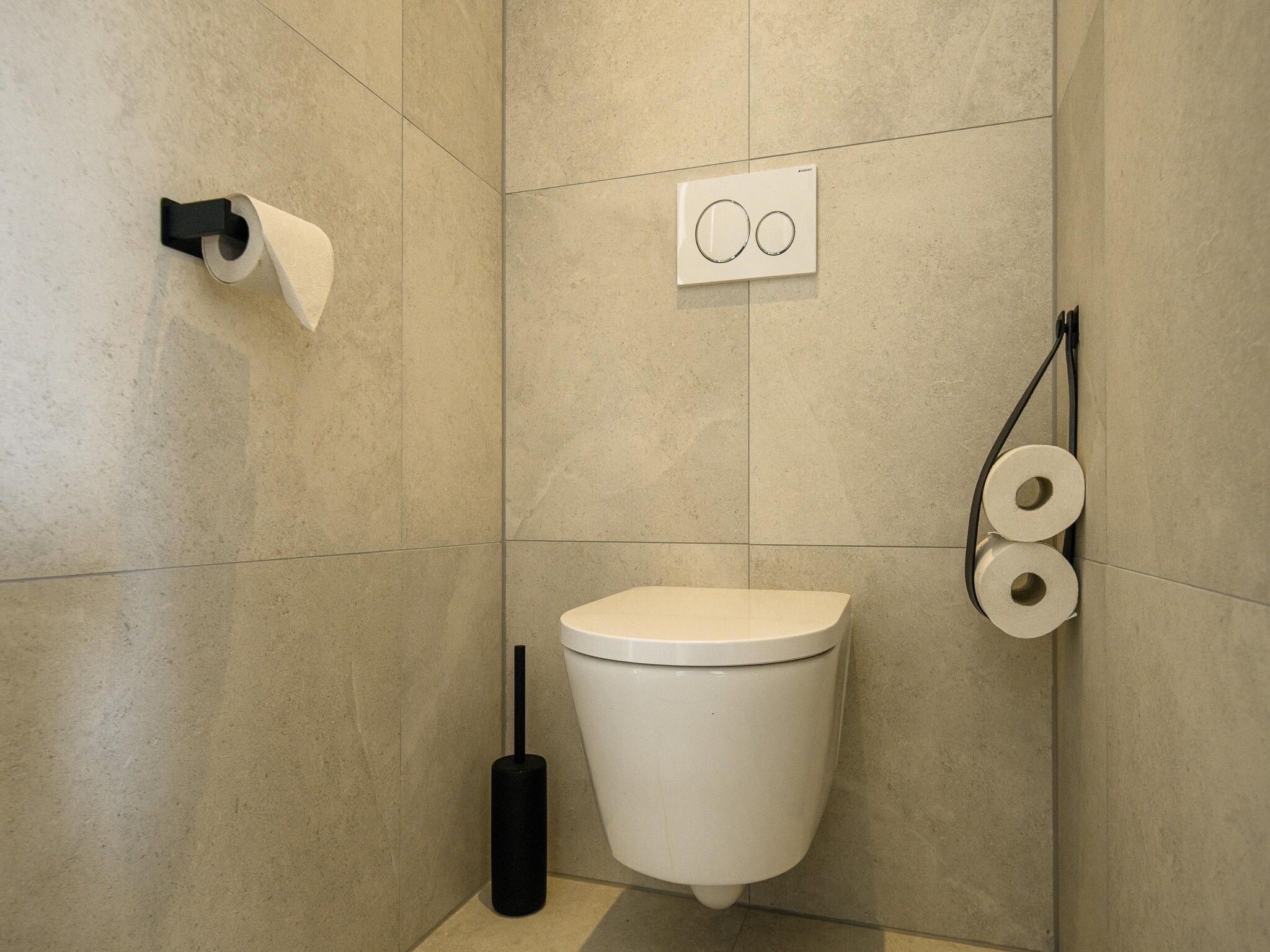 De badkamer van Ziezee in Katwijk