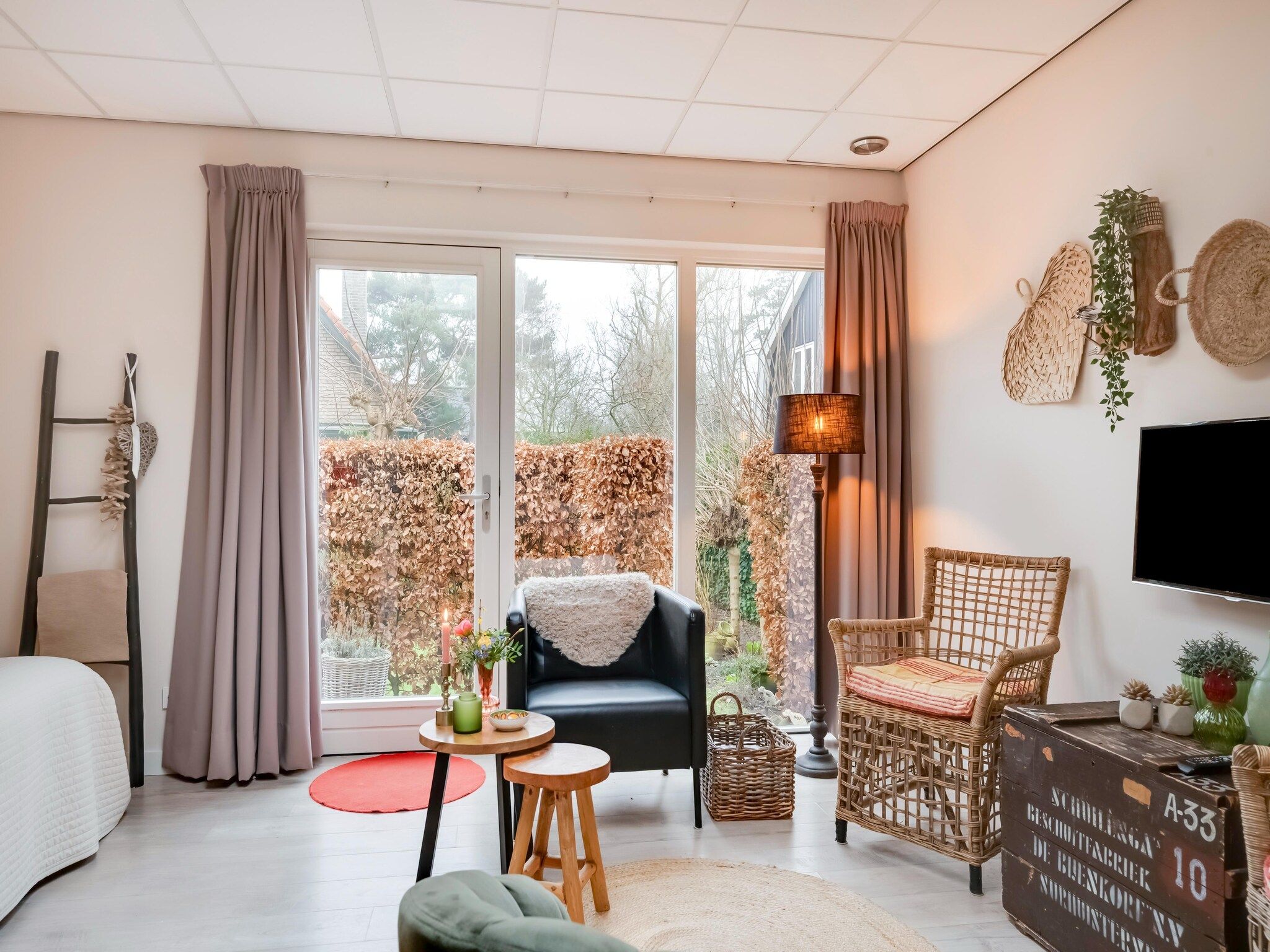 De woonkamer van Hof van Craeck III in Bergen