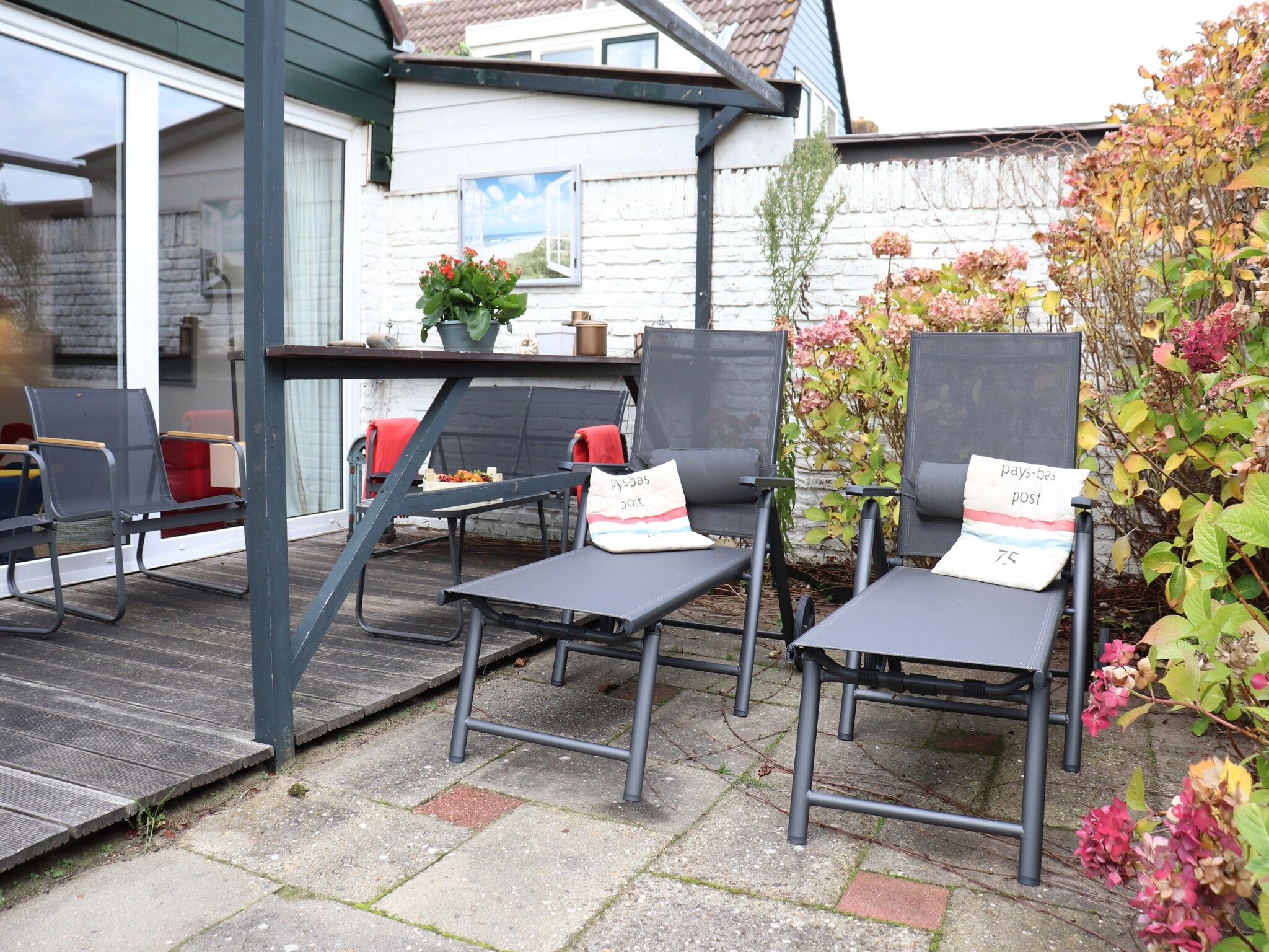 Het terras van Marie aan Zee in Noordwijkerhout