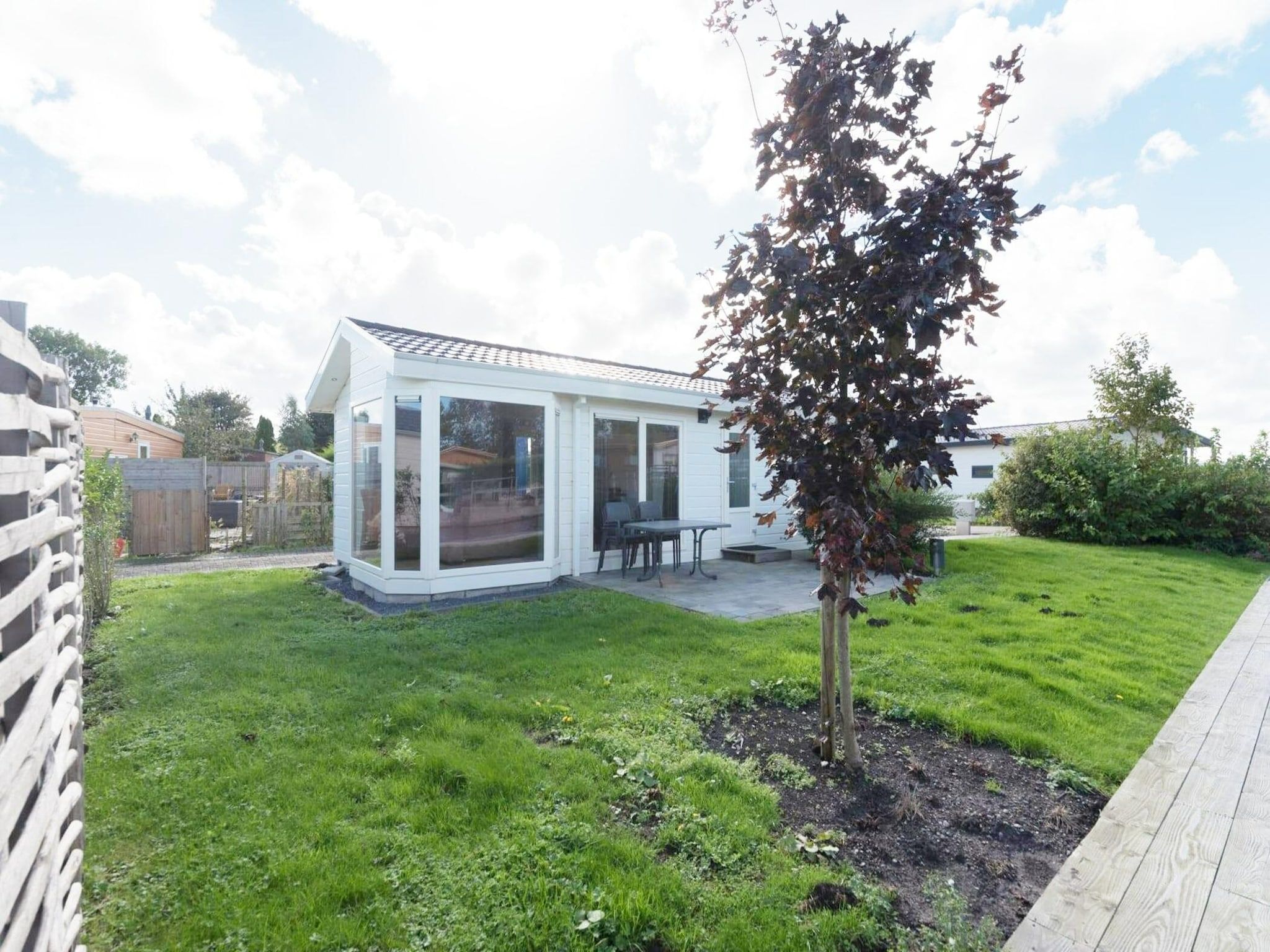De buitenkant van De Edammer  6 personen in West-Graftdijk