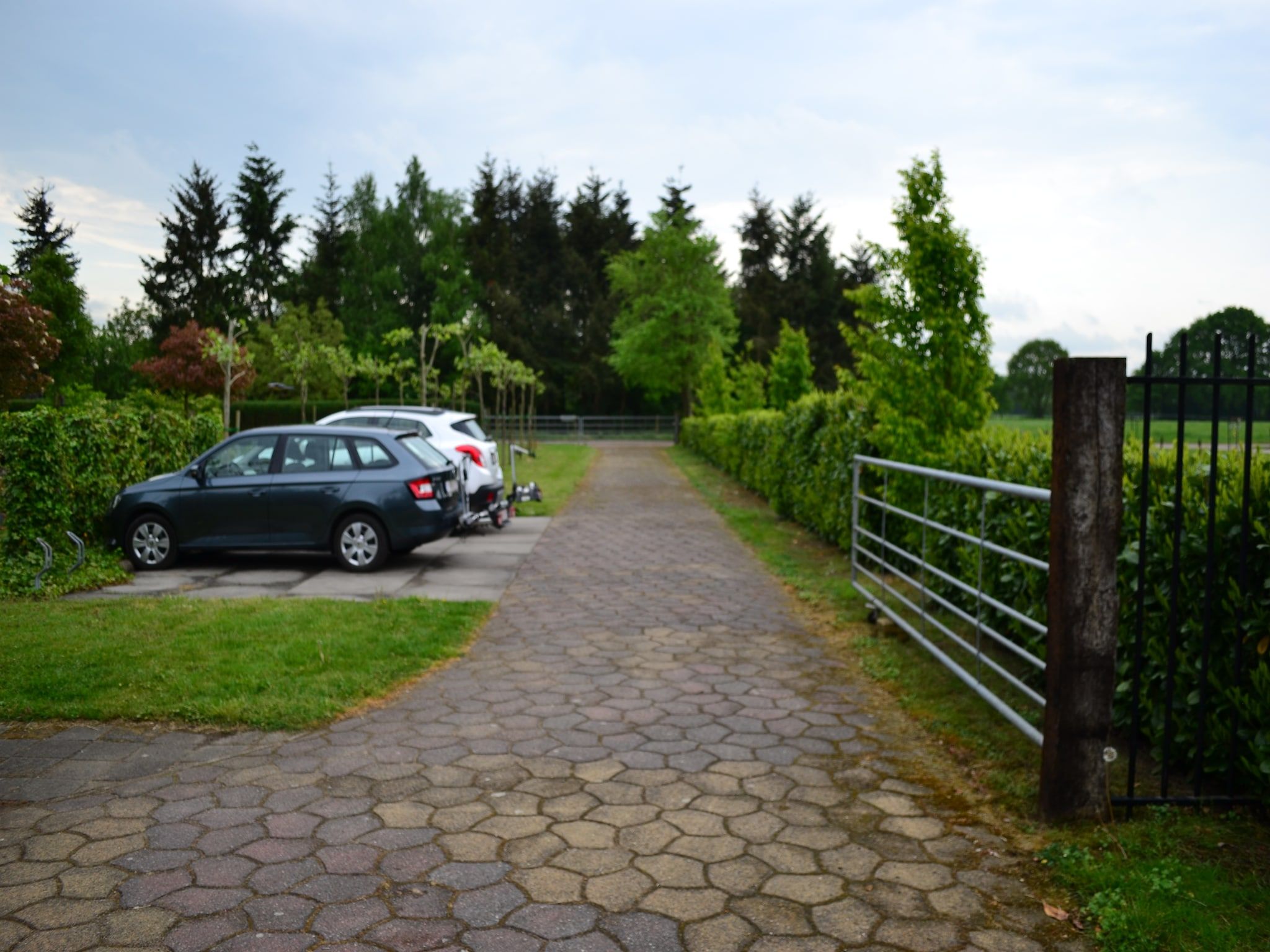 De buitenkant van de Veluwse Vrijheid in Eerbeek