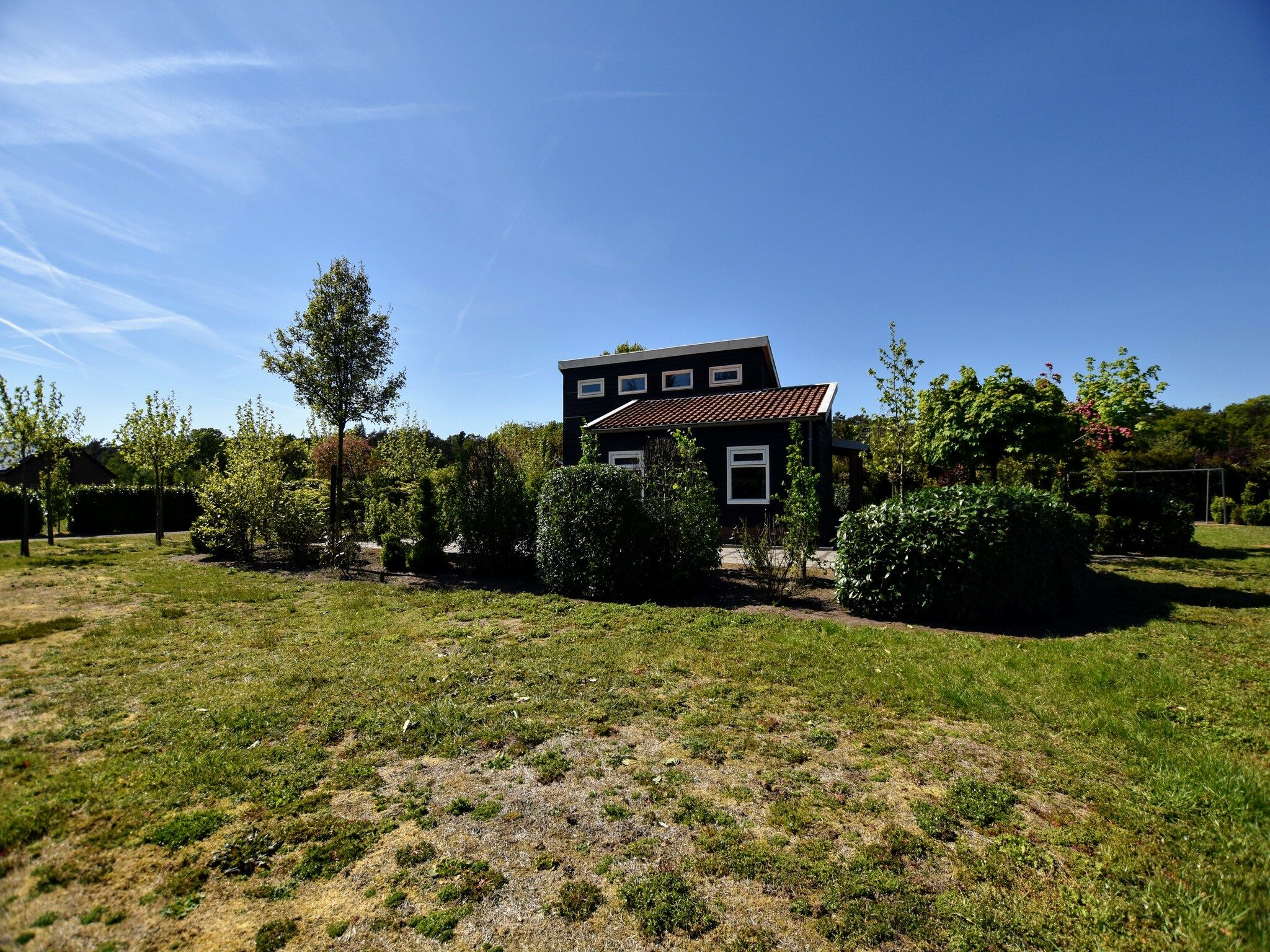 De buitenkant van de Veluwse Vrijheid in Eerbeek