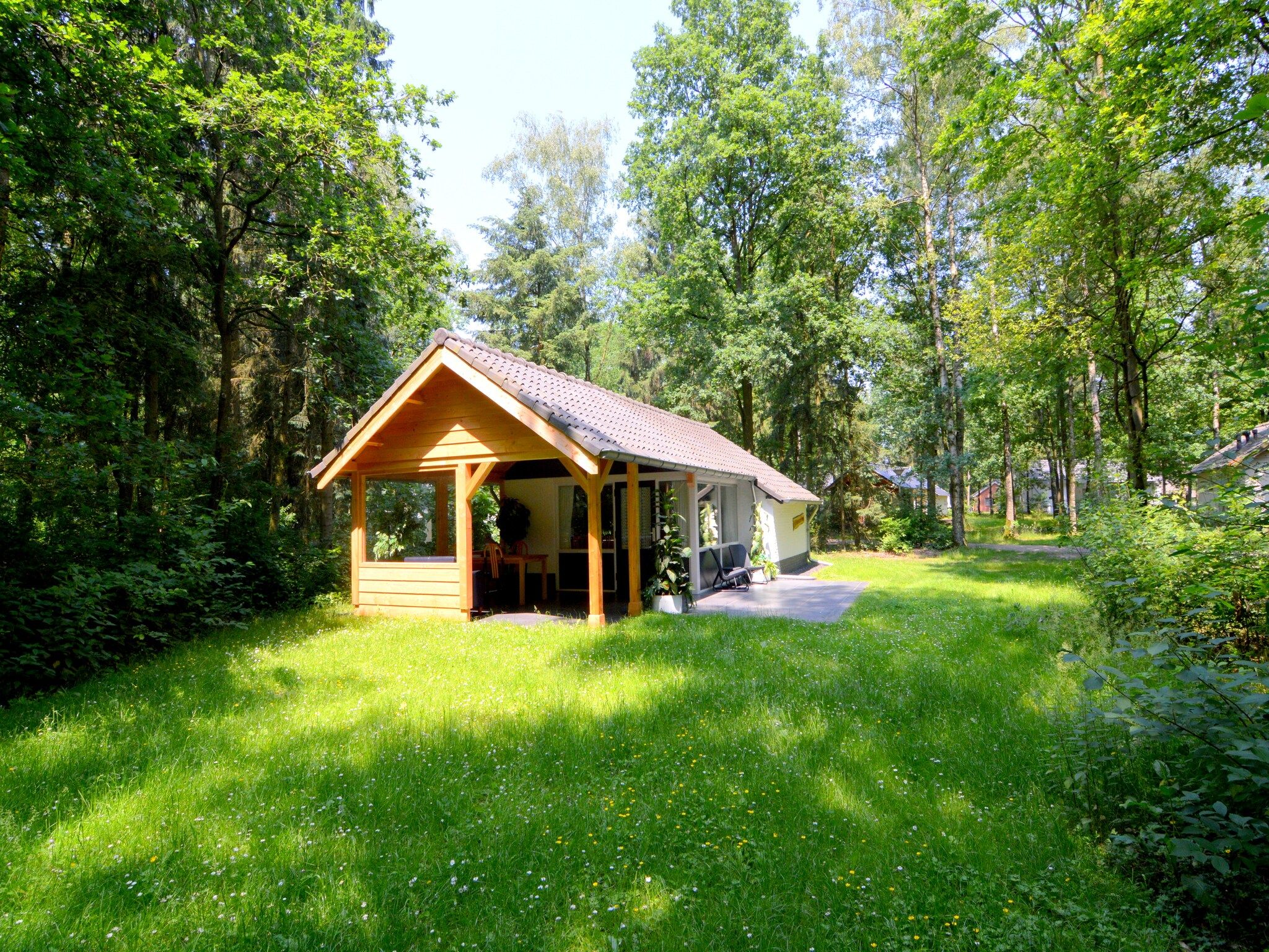 De tuin van Vosseven 17 Wezel in Stramproy