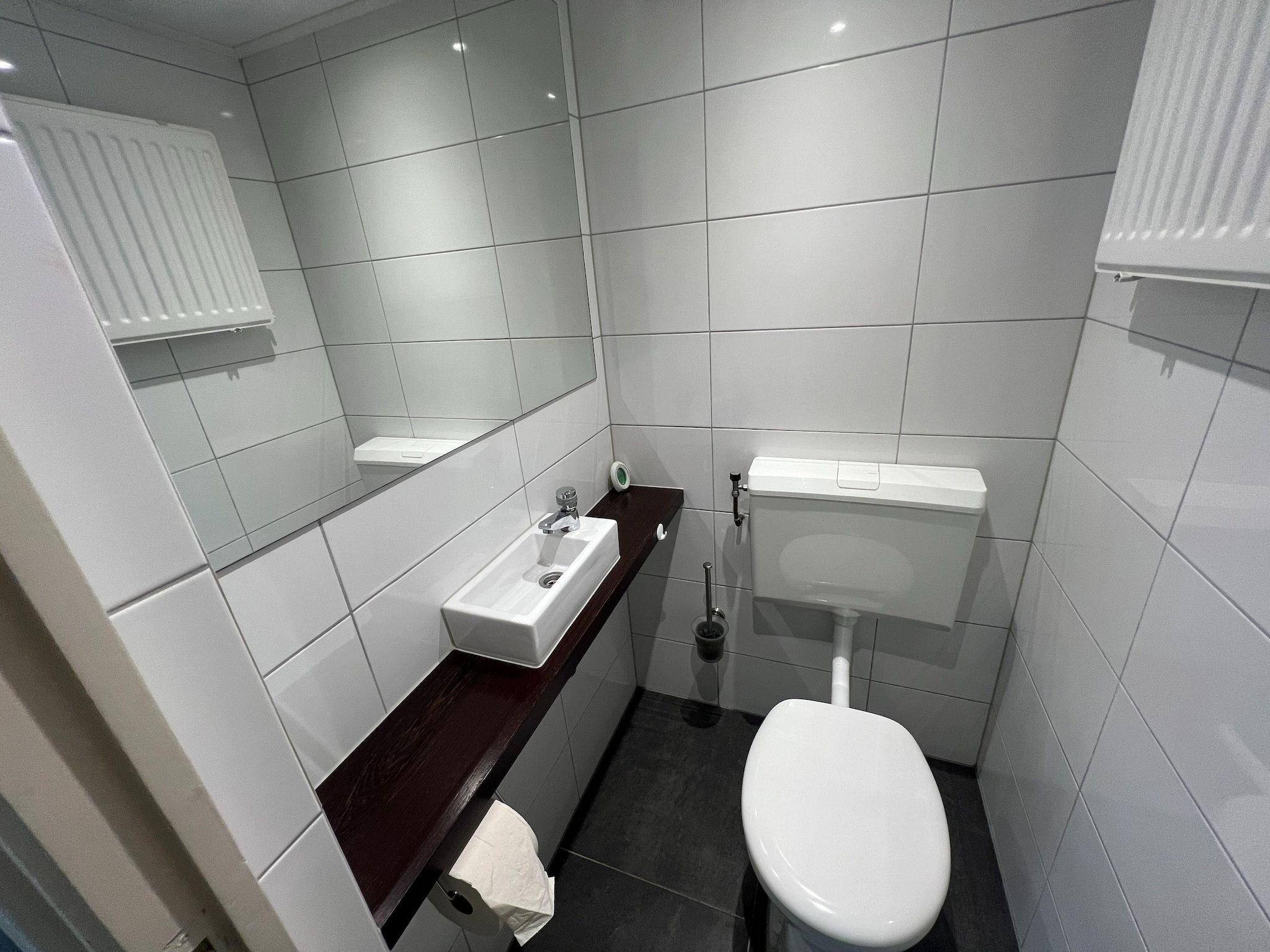 De badkamer van Vosseven 17 Wezel in Stramproy