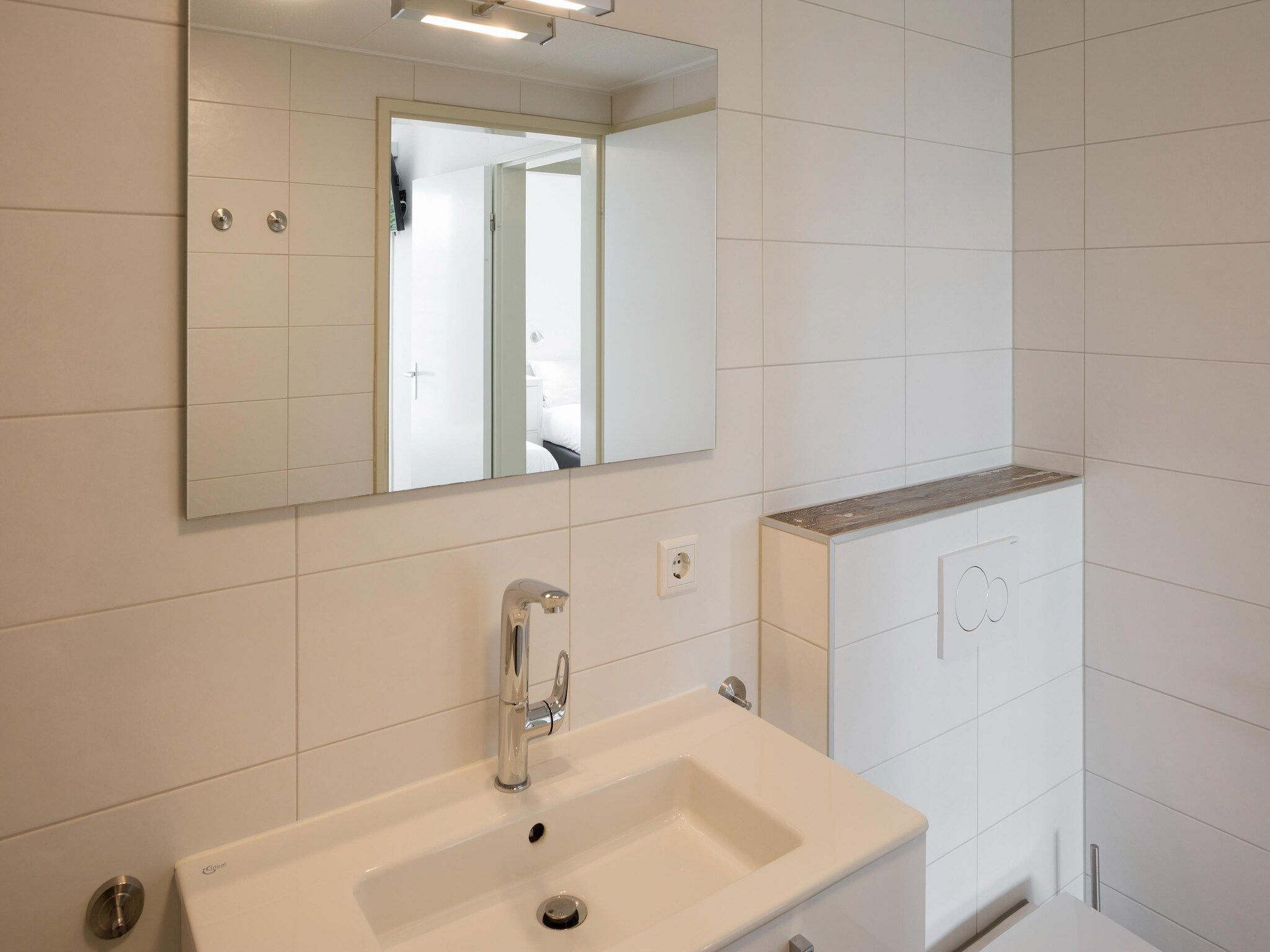 De badkamer van Roompot Beach Resort 20 in Kamperland