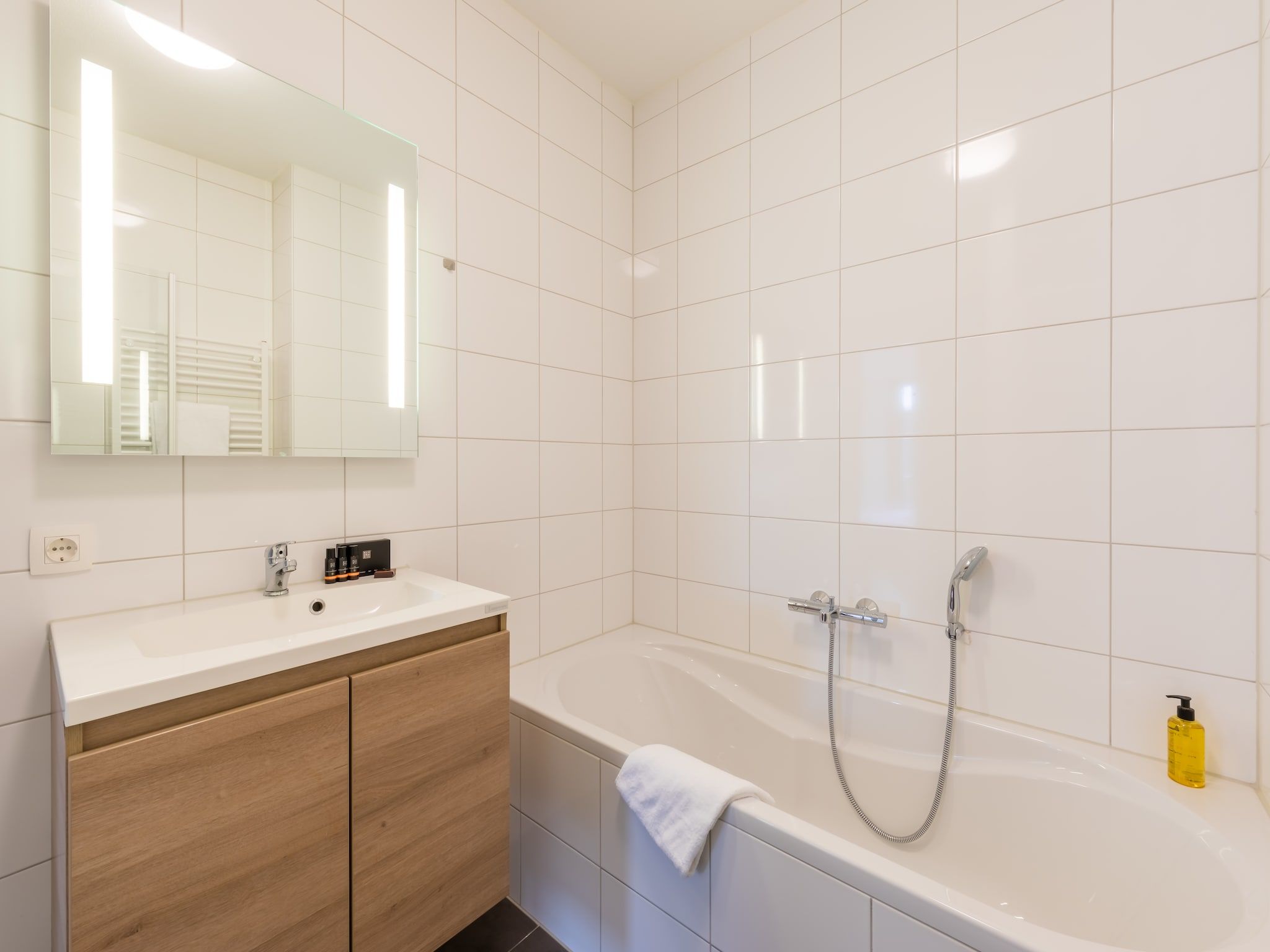 De badkamer van Résidence Wijngaerde 2 in Domburg