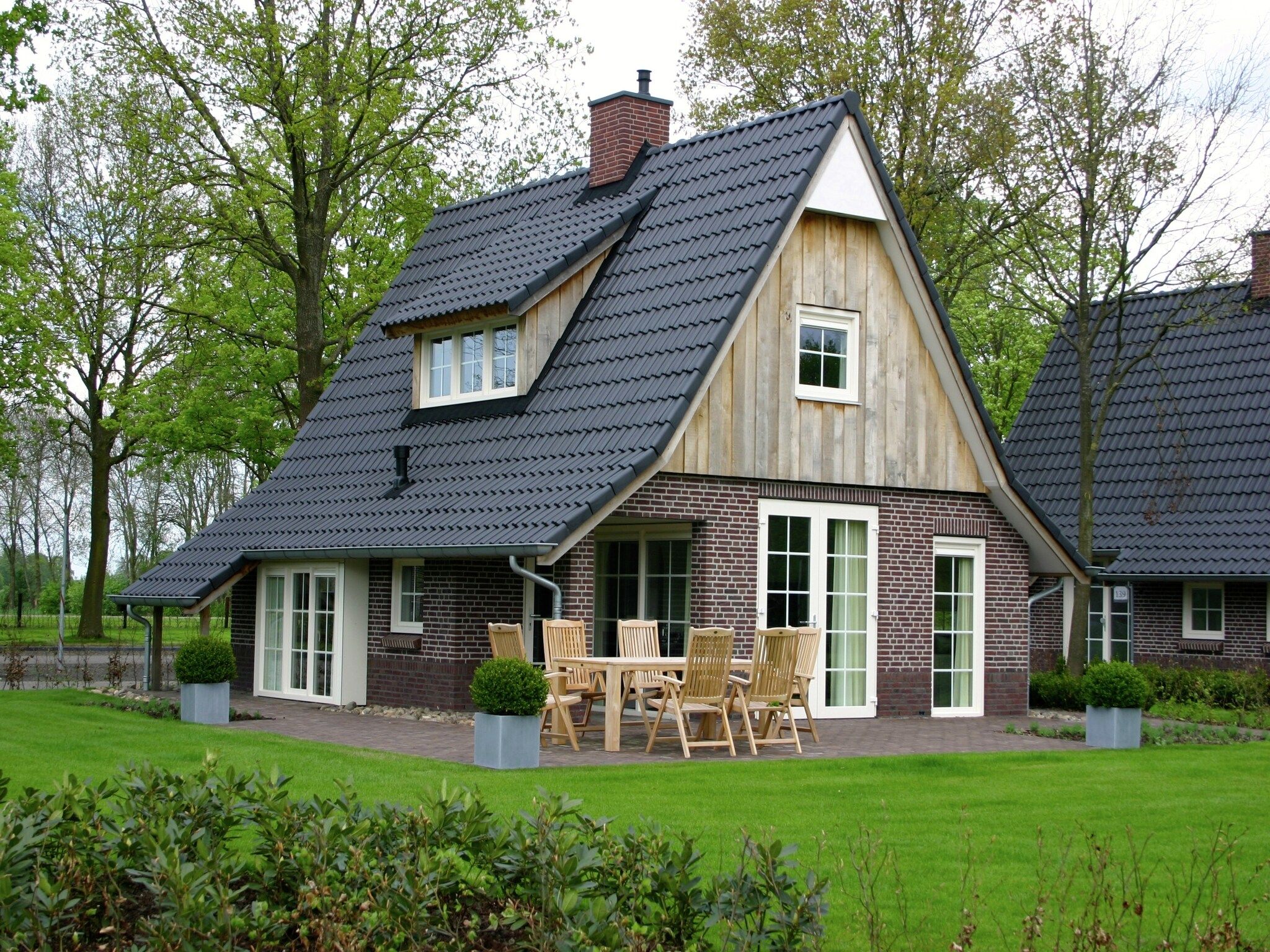 De buitenkant van Hof van Salland 4 in Hellendoorn
