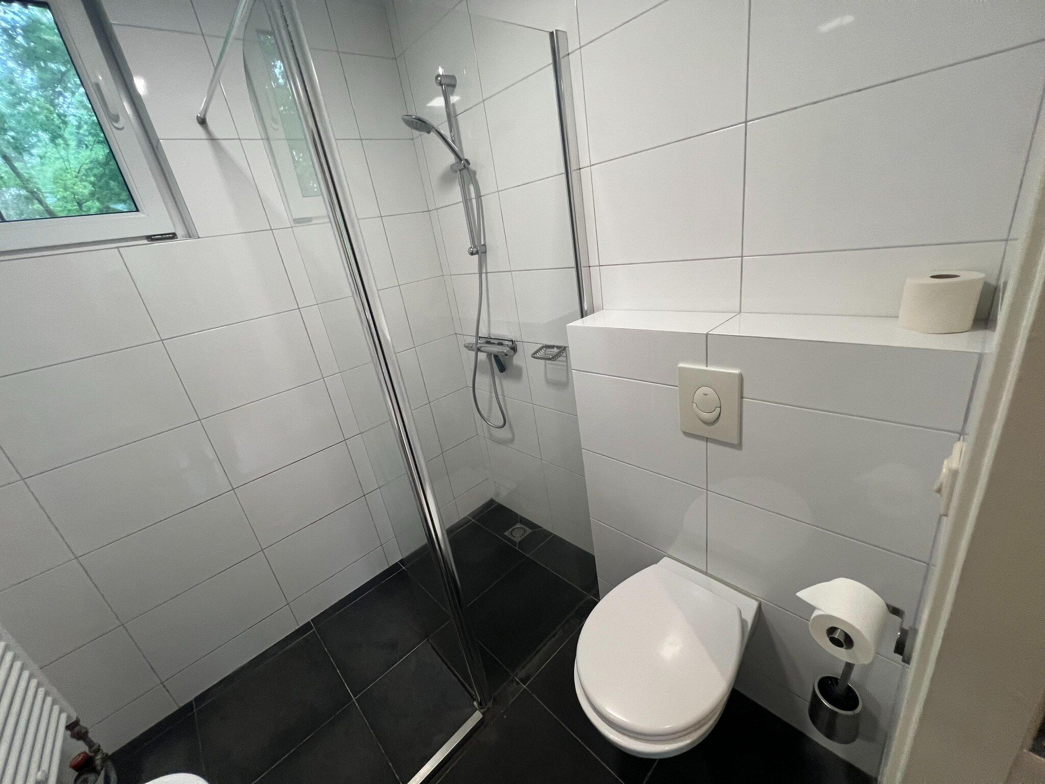 De badkamer van Vosseven 84 Moseik in Stramproy