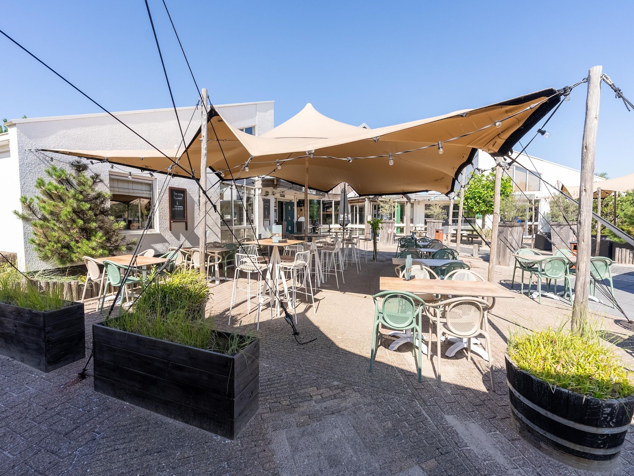 Parkfaciliteiten bij Vakantiepark Boomhiemke 7 in Hollum-Ameland