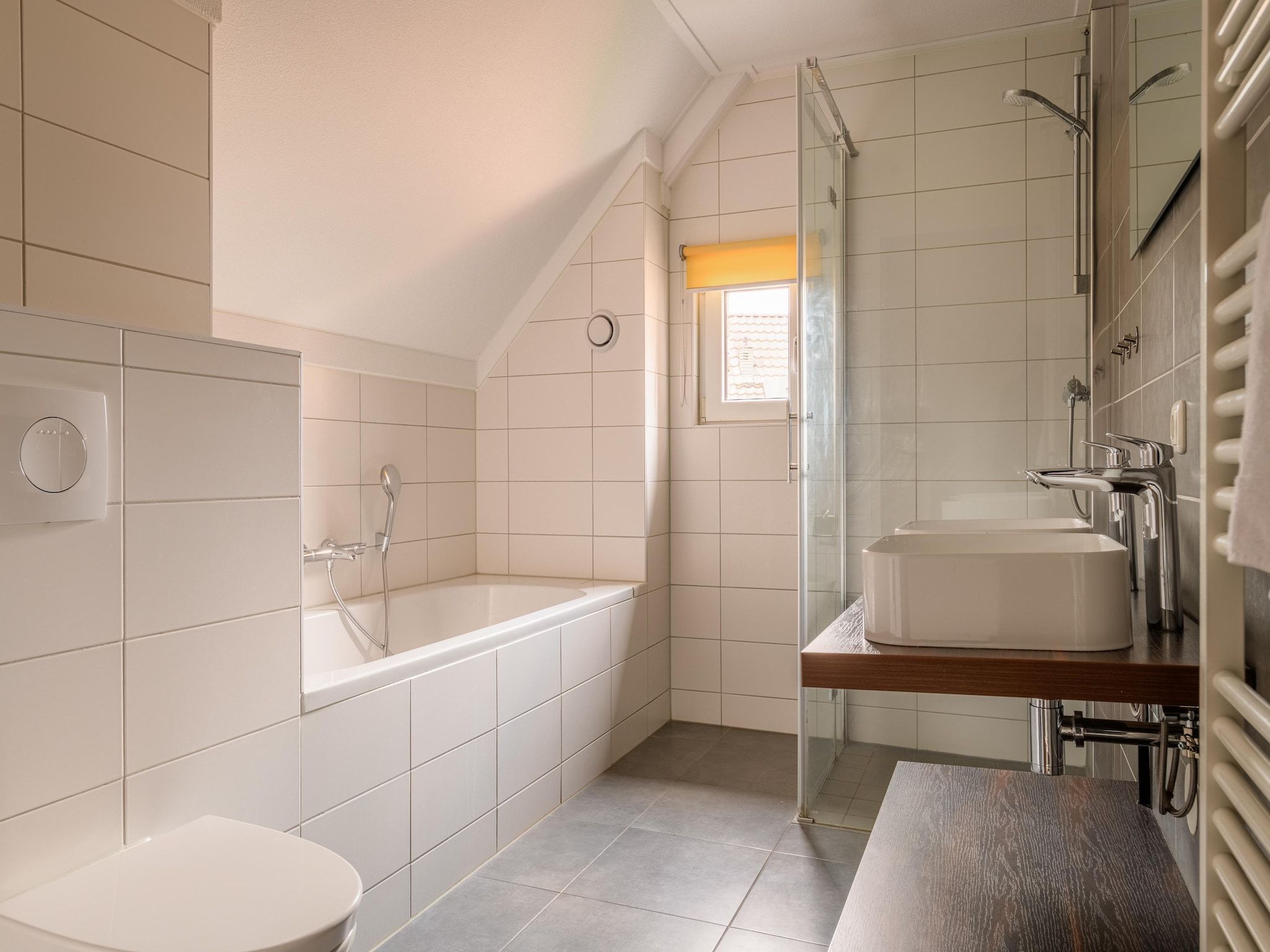 De badkamer van Resort Maastricht 1 in Maastricht