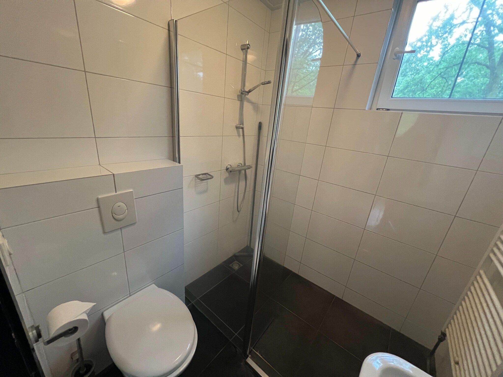 De badkamer van Vosseven 85 Muizeoortje in Stramproy