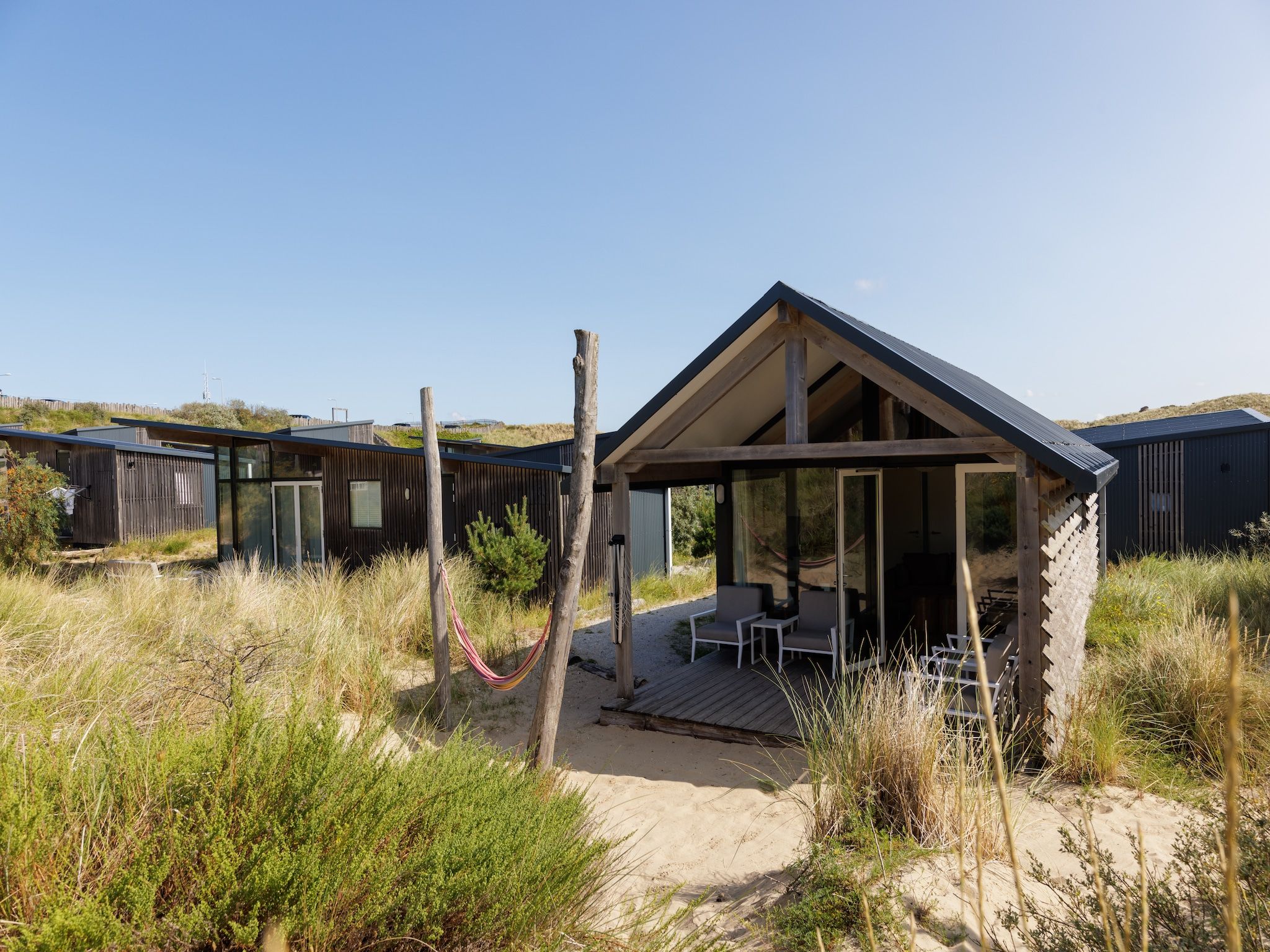 De buitenkant van Sea Lodges Bloemendaal 2 in Bloemendaal