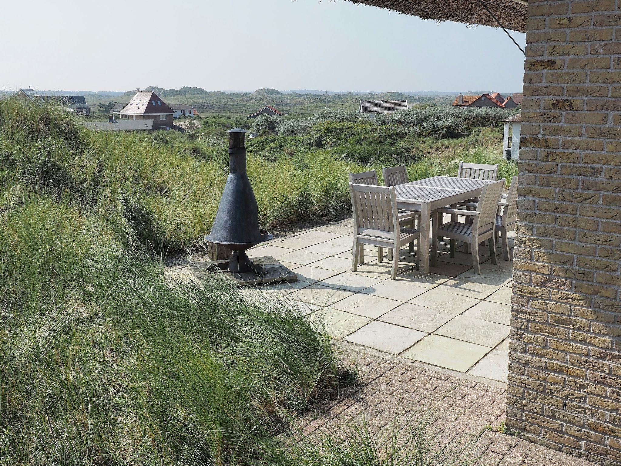 Het terras van Duindroom op Terschelling in Midsland Terschelling