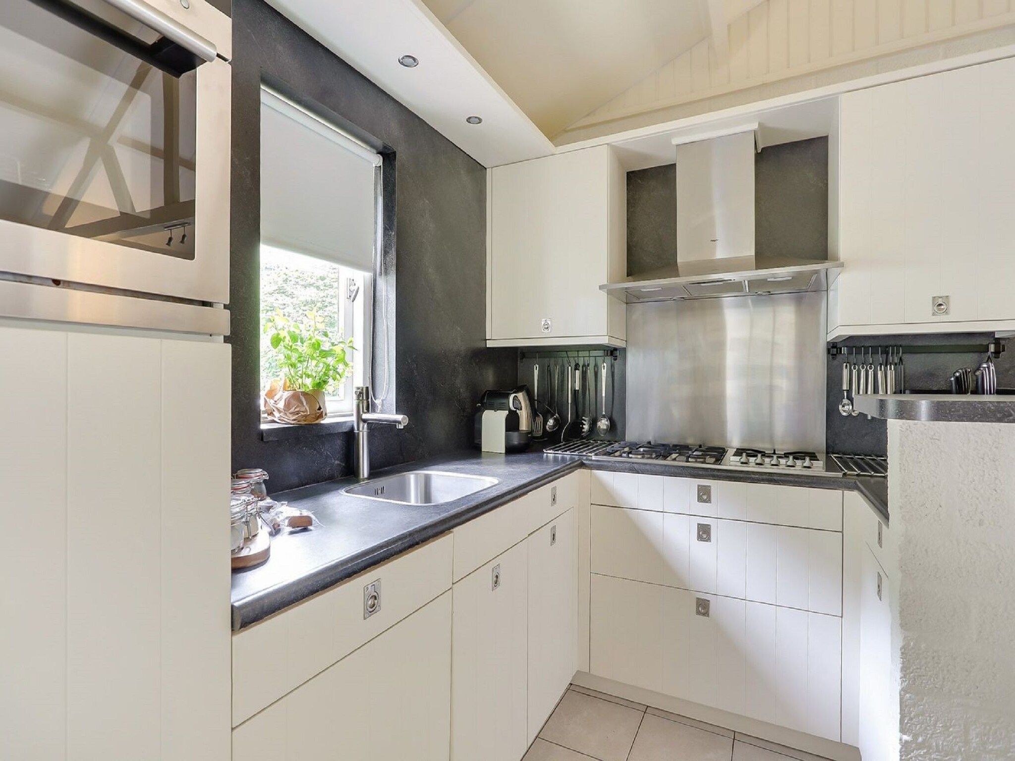 De keuken van Vakantiepark Sandberghe 3 in Uden