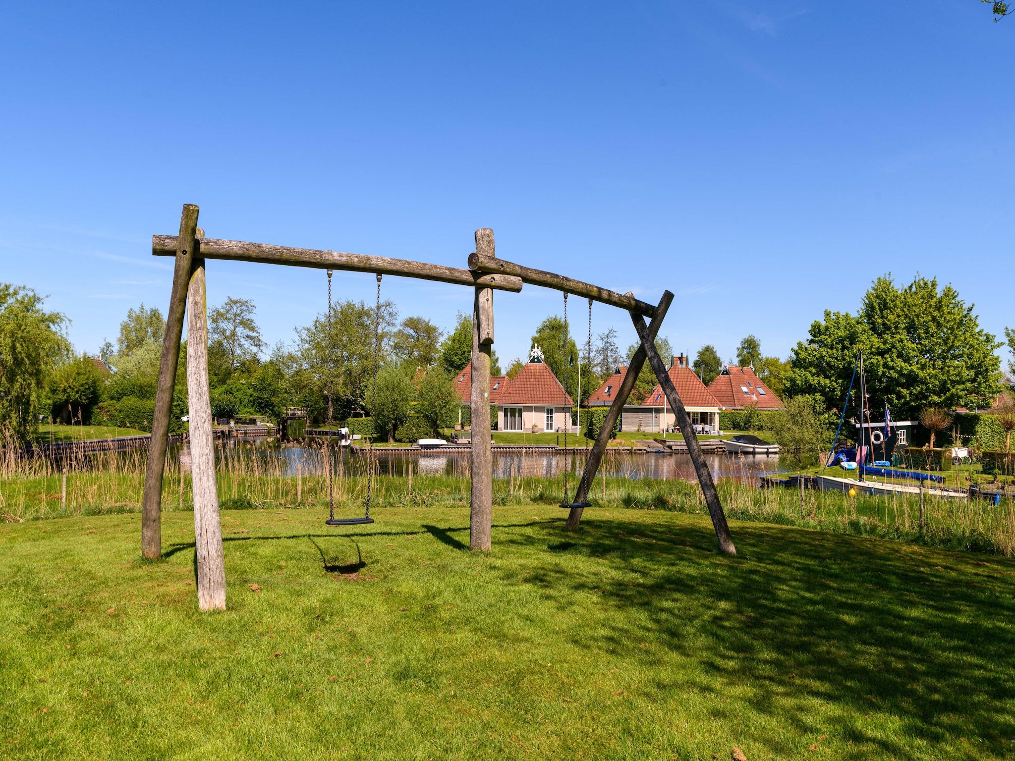 Parkfaciliteiten bij Buitenplaats It Wiid 7 in Eernewoud