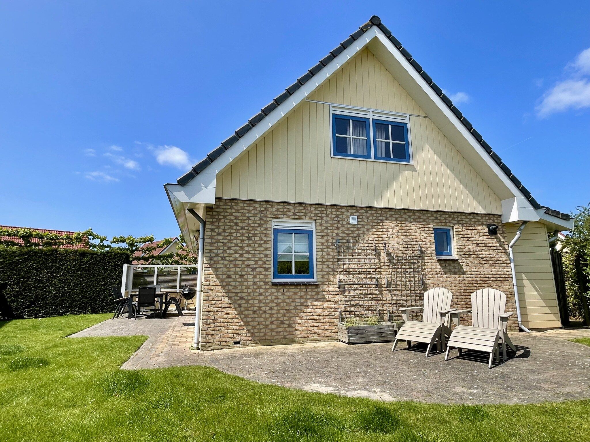 De tuin van Villa Jean in Schoorl