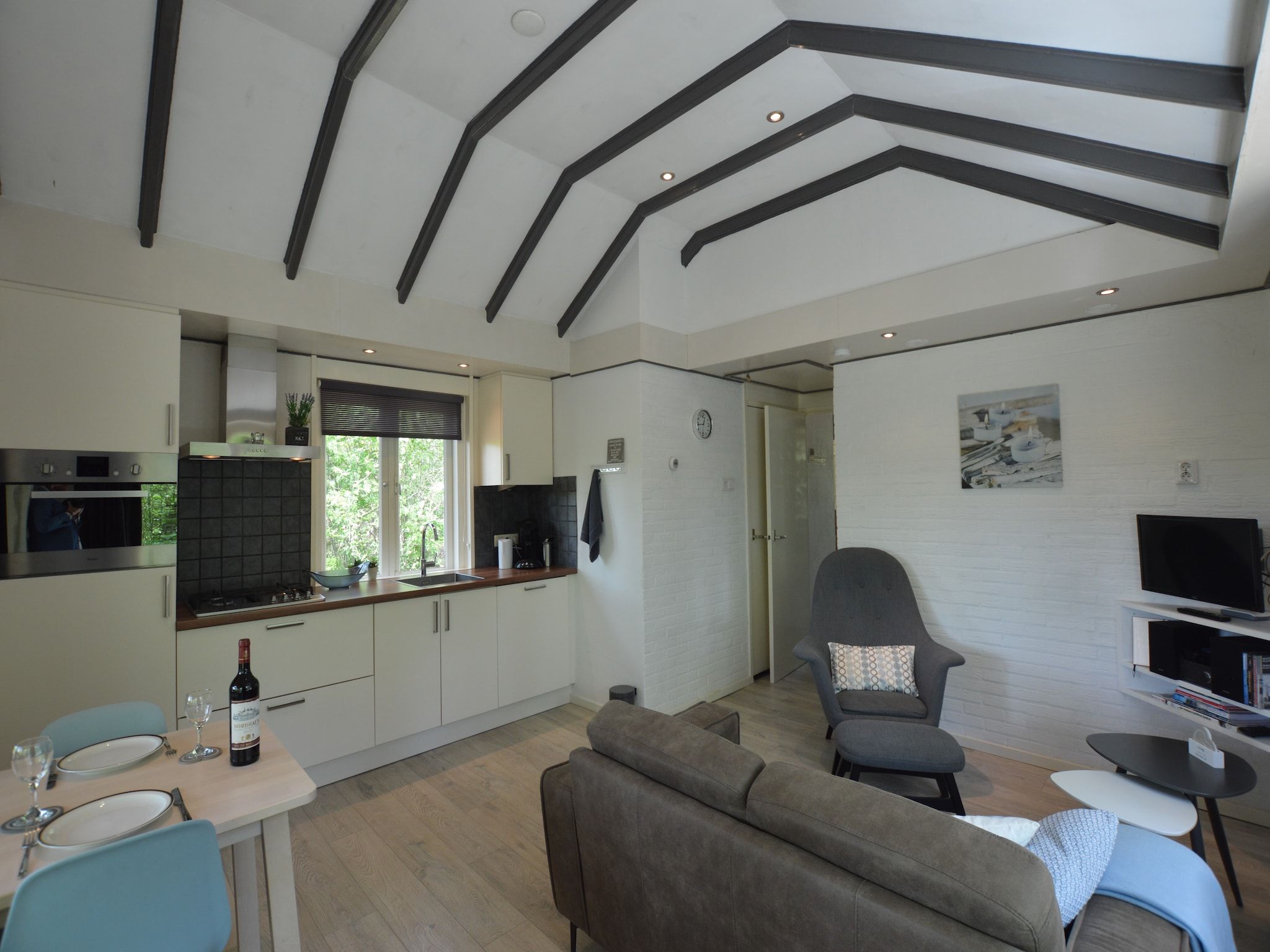 De woonkamer van Het Kleine Landgoed in Stramproy