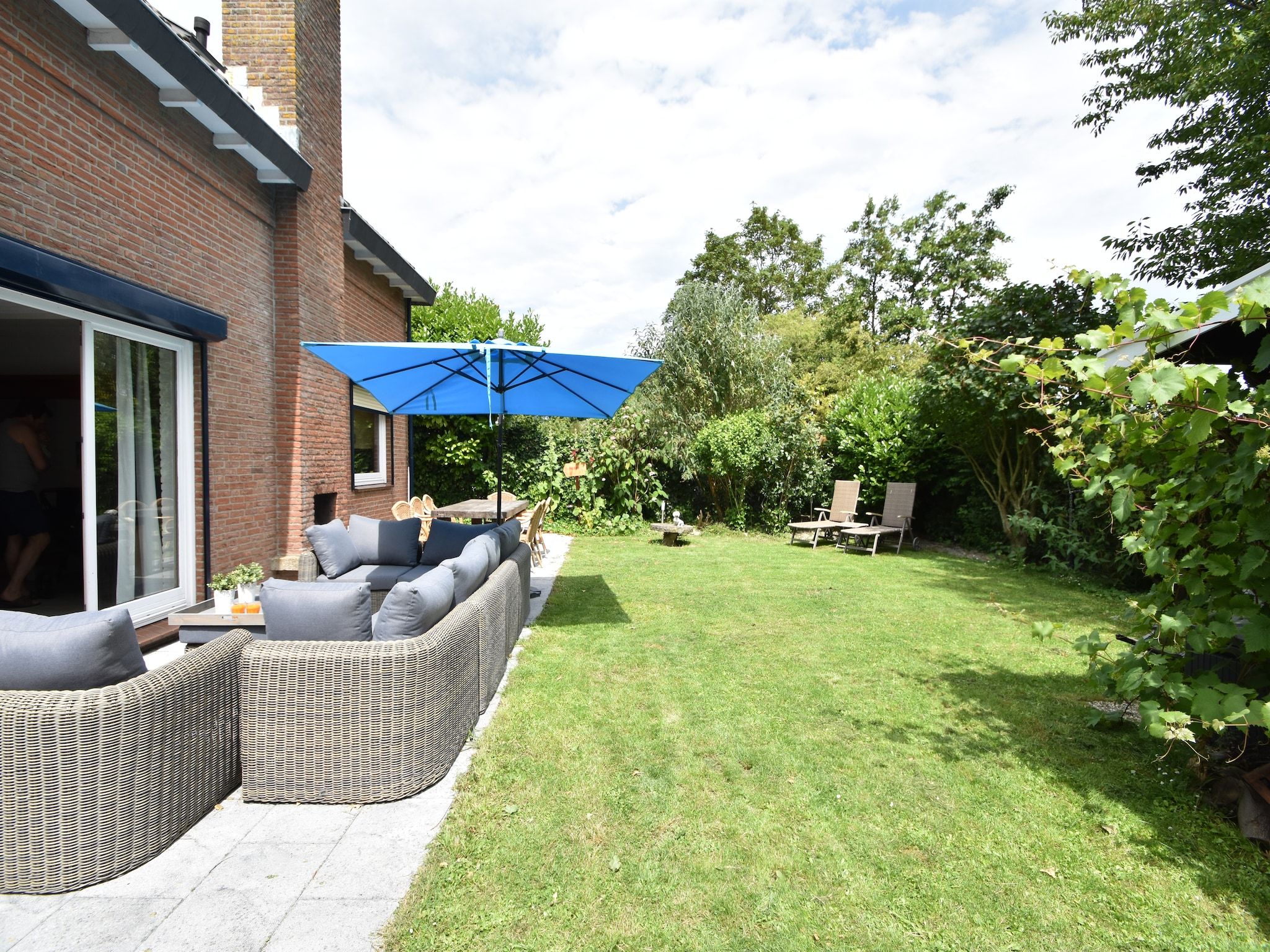 De tuin van Het Mosselhuys in Bruinisse