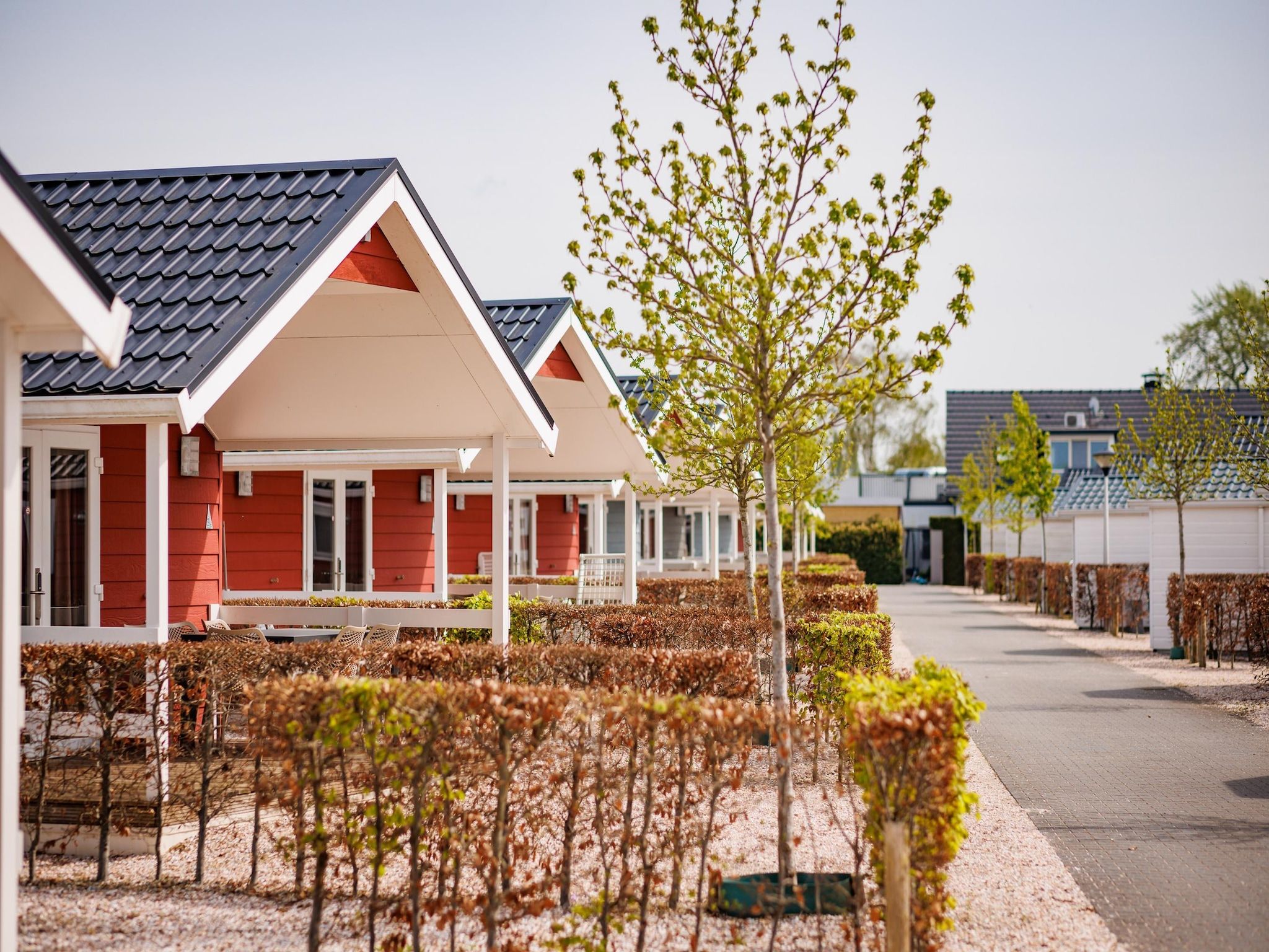 De buitenkant van Vakantiepark Eiland van Maurik 2 in Maurik