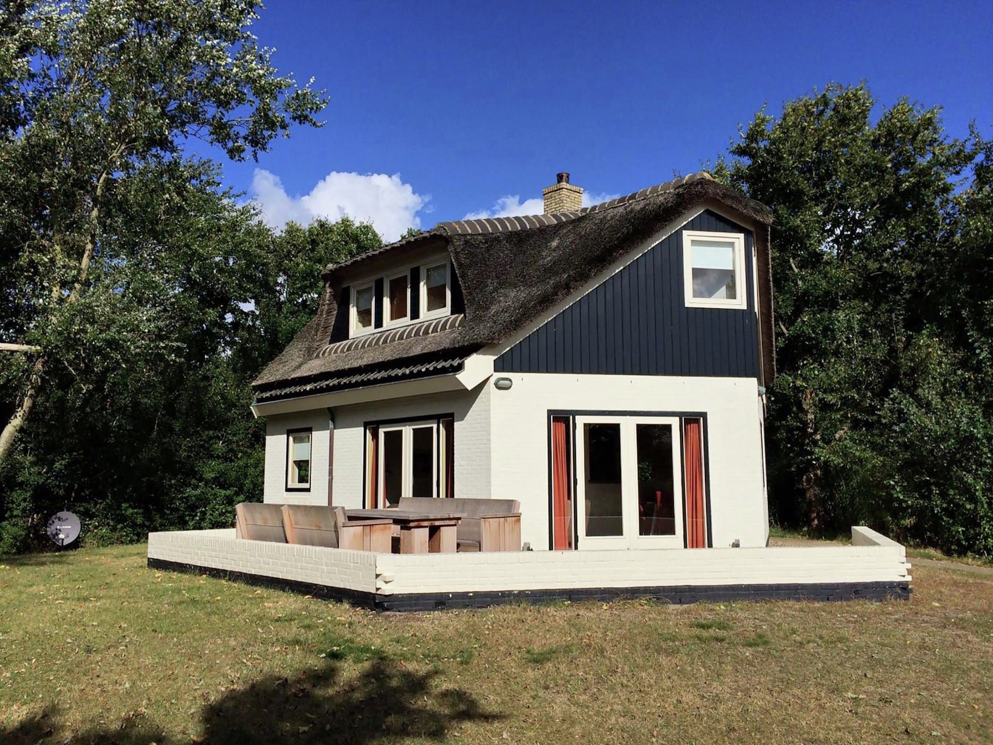De buitenkant van De Ransuil in De Cocksdorp-Texel