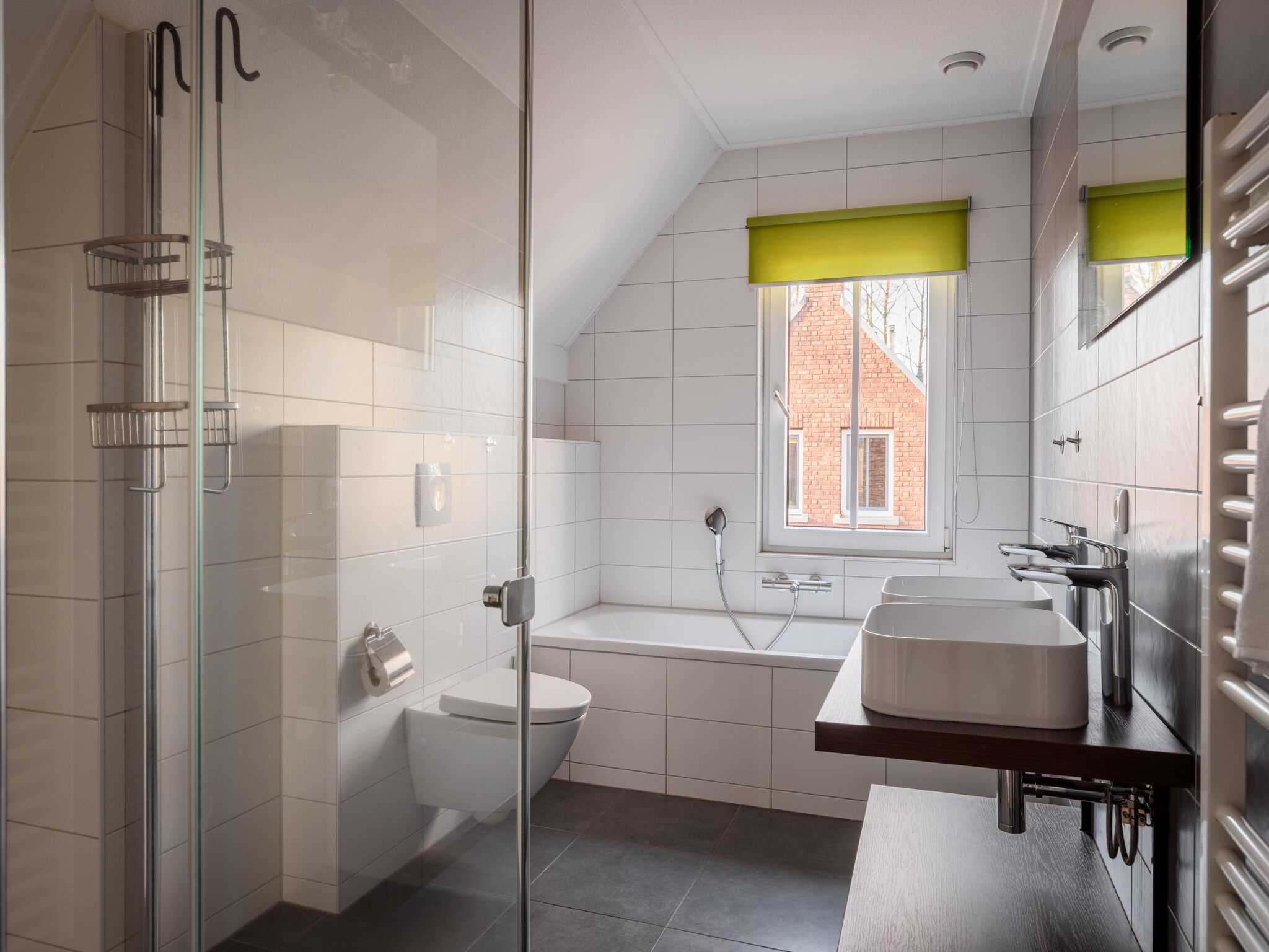De badkamer van Resort Maastricht 6 in Maastricht
