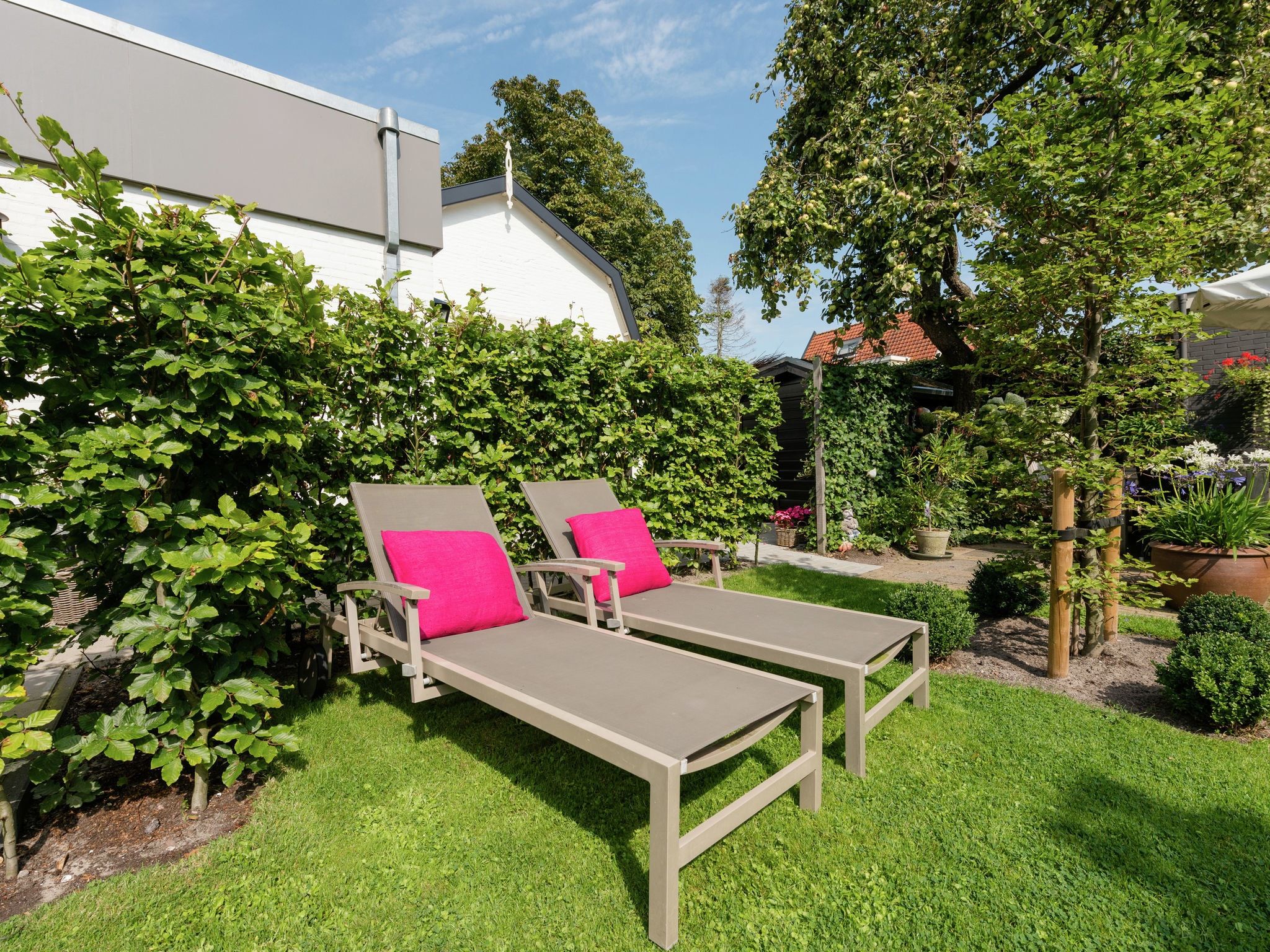 De tuin van Hof van Craeck 6 pers in Bergen