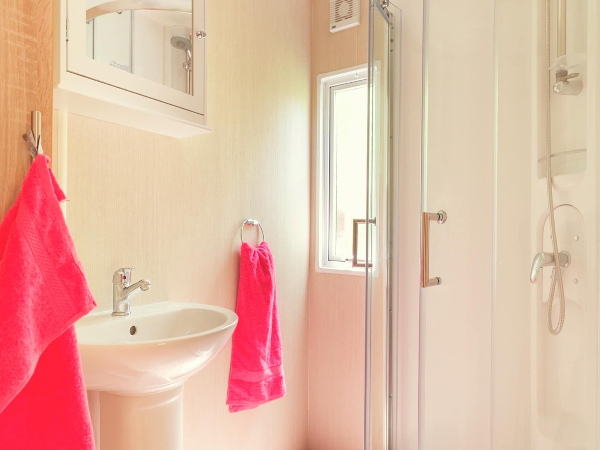 De badkamer van Vakantiepark Mölke 3 in Zuna