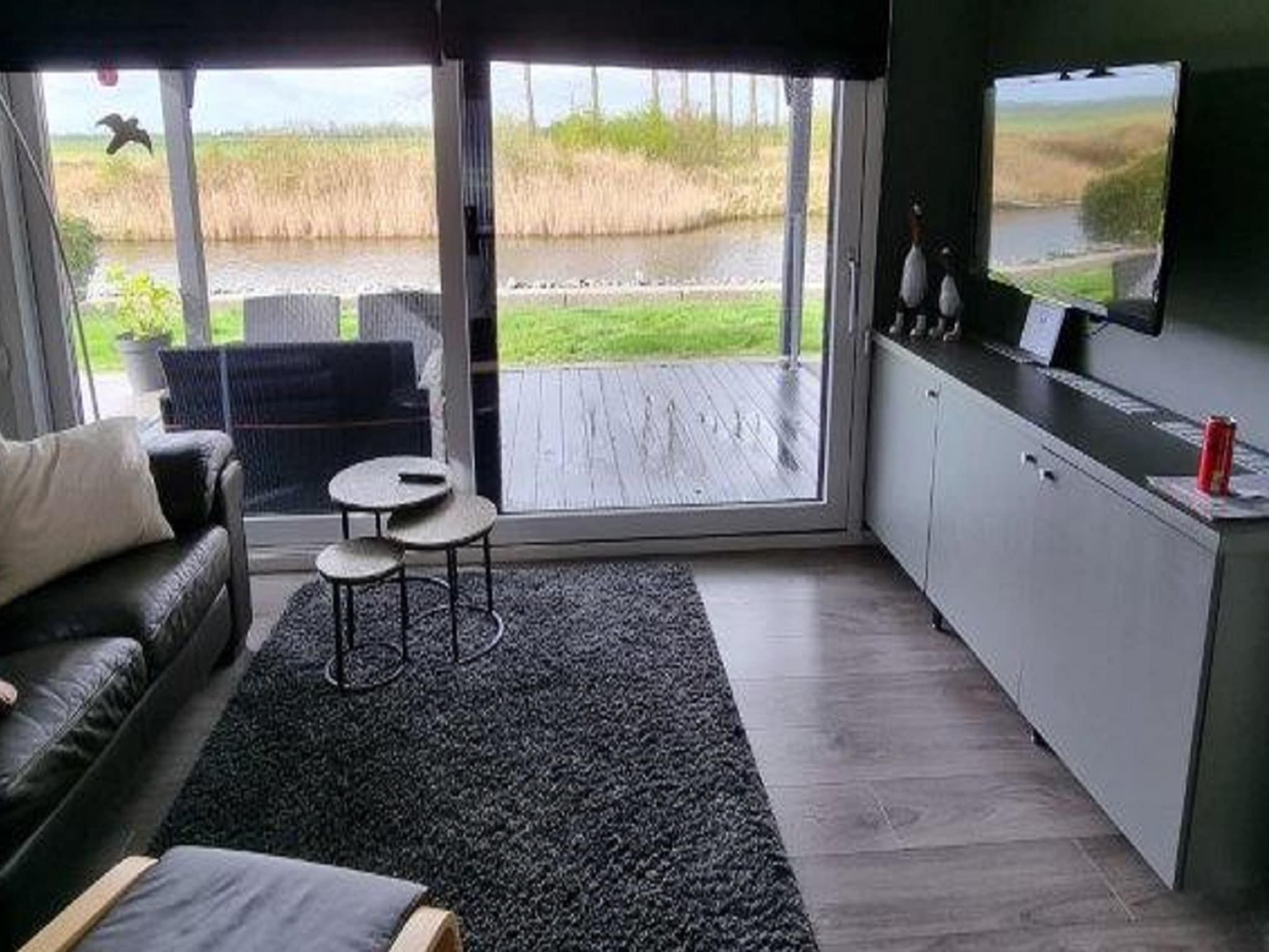 De woonkamer van Rust & Ruimte Oosterschelde in Kattendijke