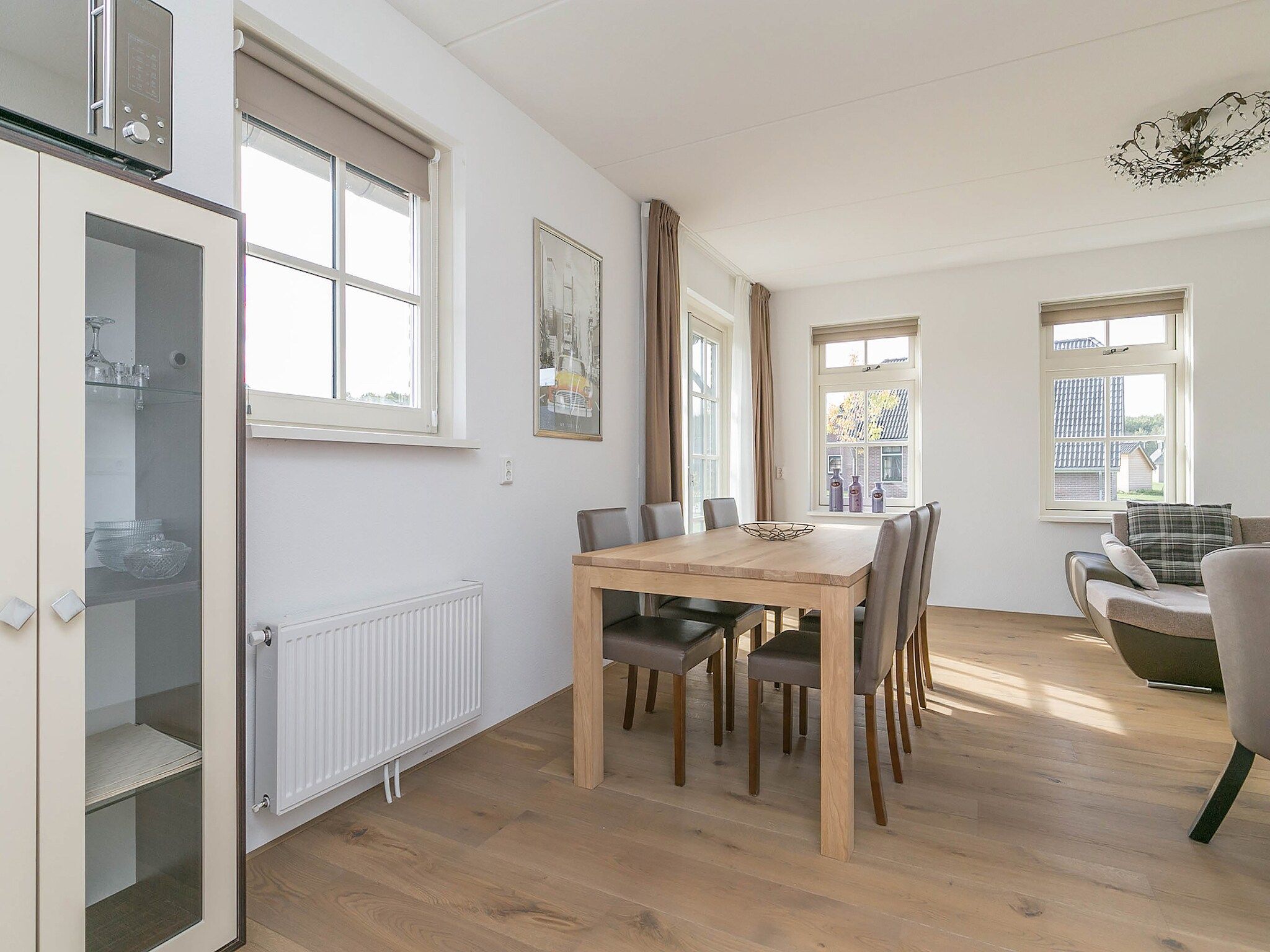 De woonkamer van Villaparc Schoonhovenseland in Hollandscheveld