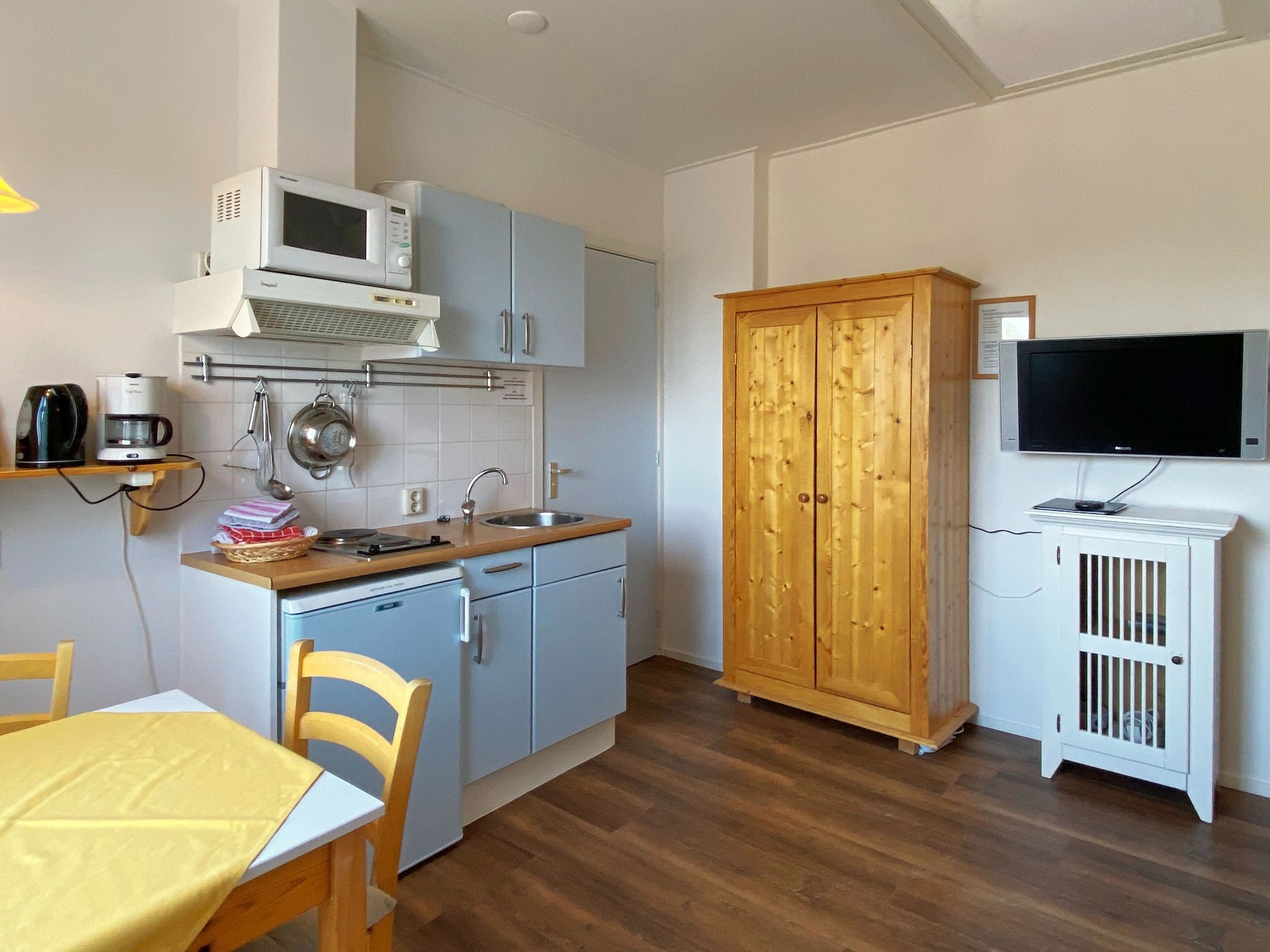 De keuken van Huize Glory Bergkristal in Bergen aan Zee
