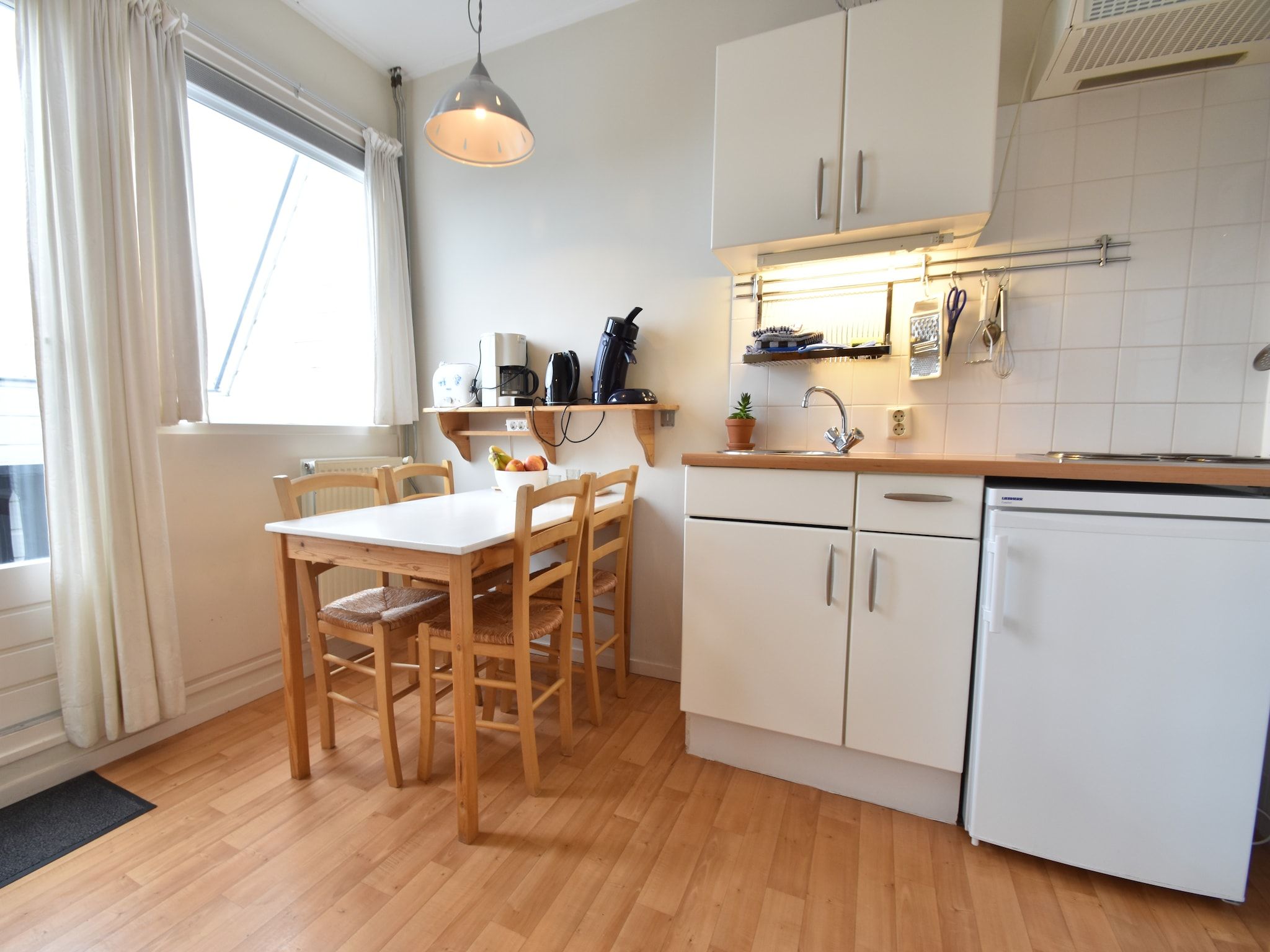 De keuken van Huize Glory Tijgeroog in Bergen aan Zee