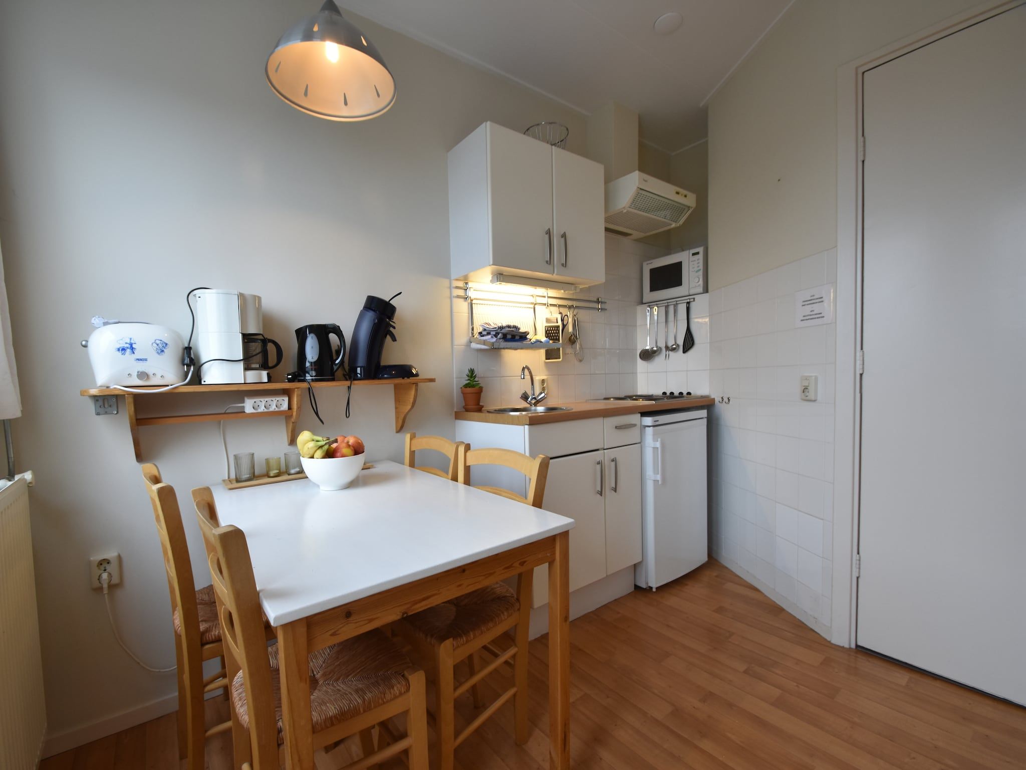 De keuken van Huize Glory Tijgeroog in Bergen aan Zee
