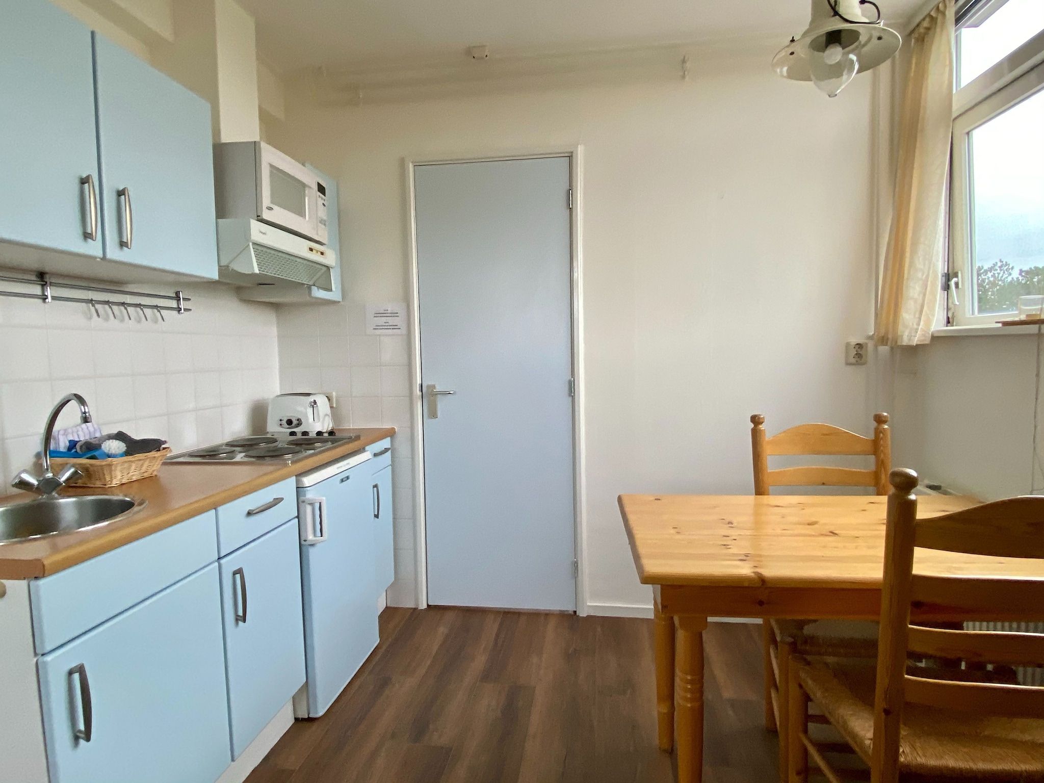 De keuken van Huize Glory Smaragd in Bergen aan Zee