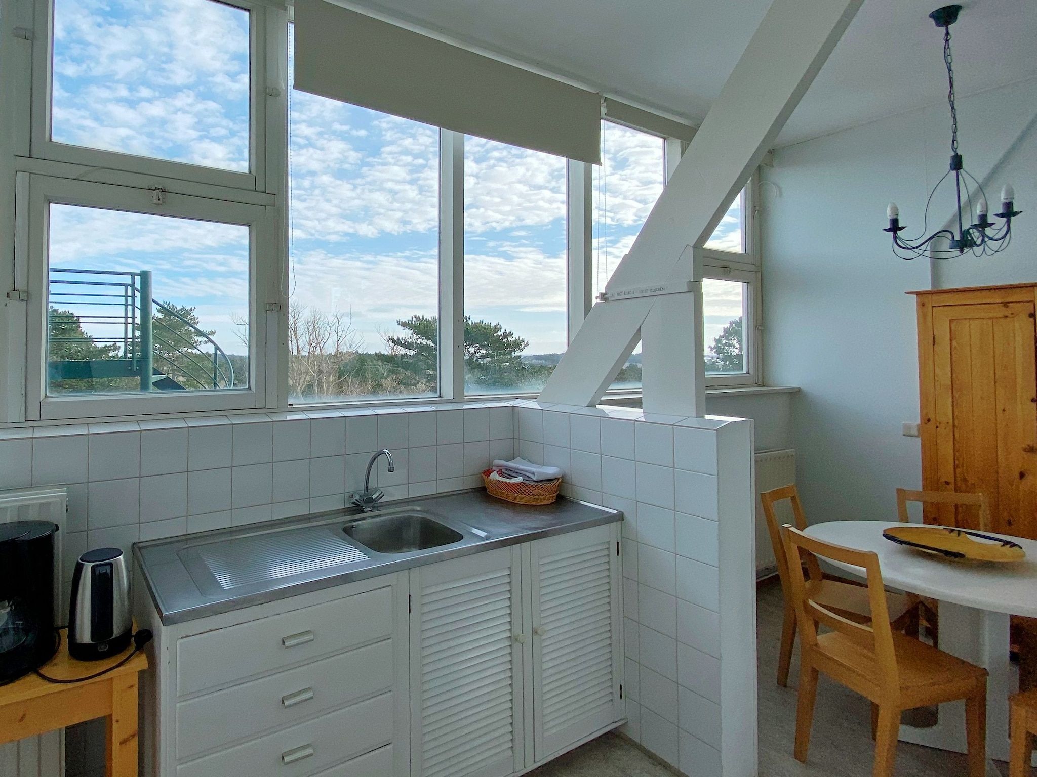 De keuken van Huize Glory Jade in Bergen aan zee
