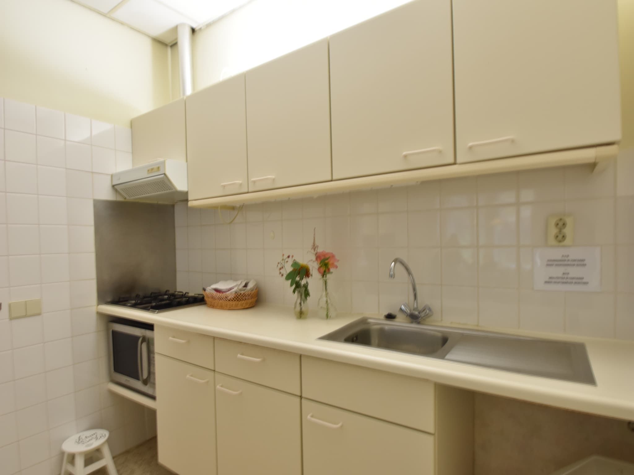 De keuken van Huize Glory Granaat in Bergen aan zee
