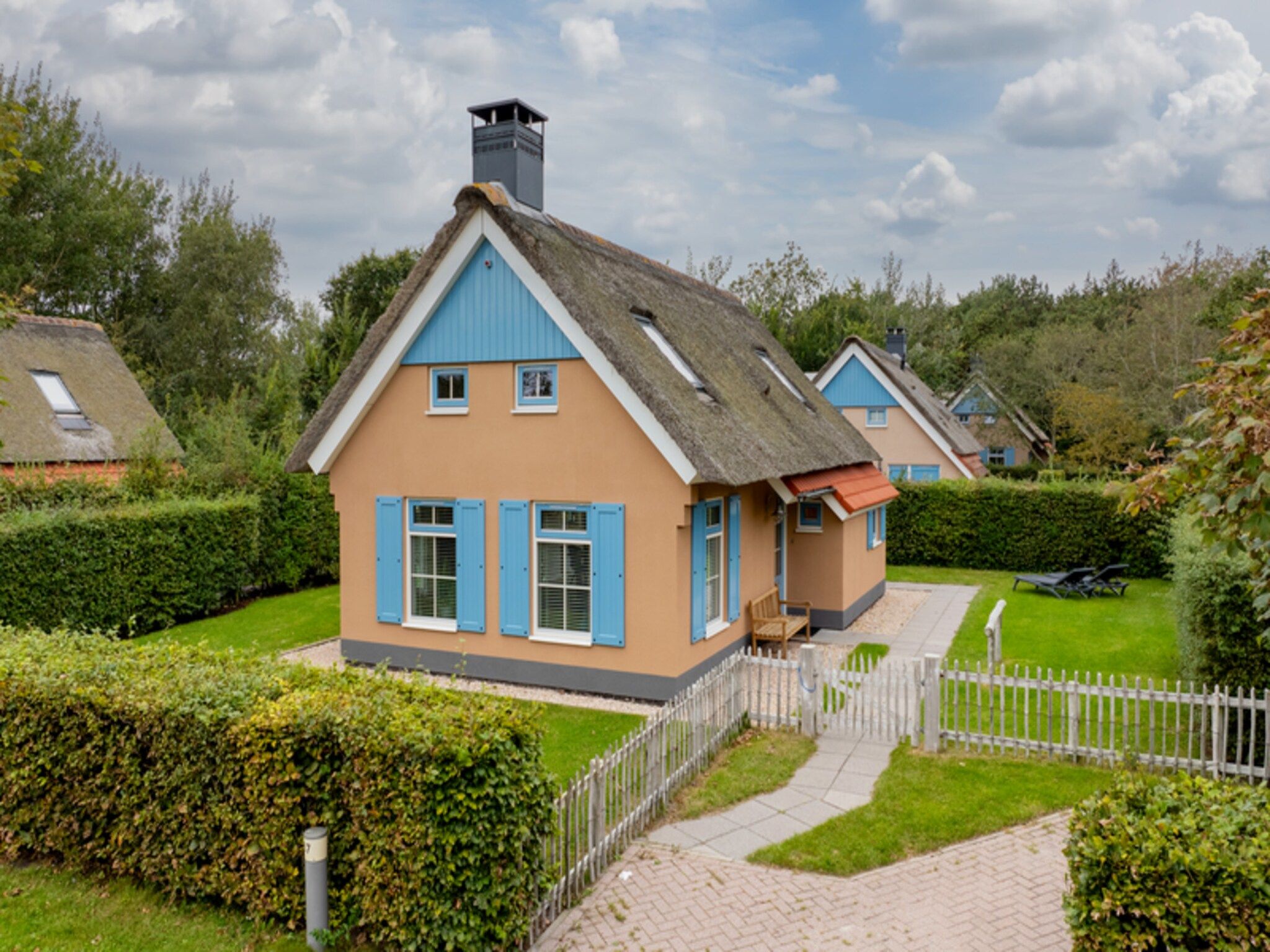 De buitenkant van Kustpark Texel 7 in De Koog