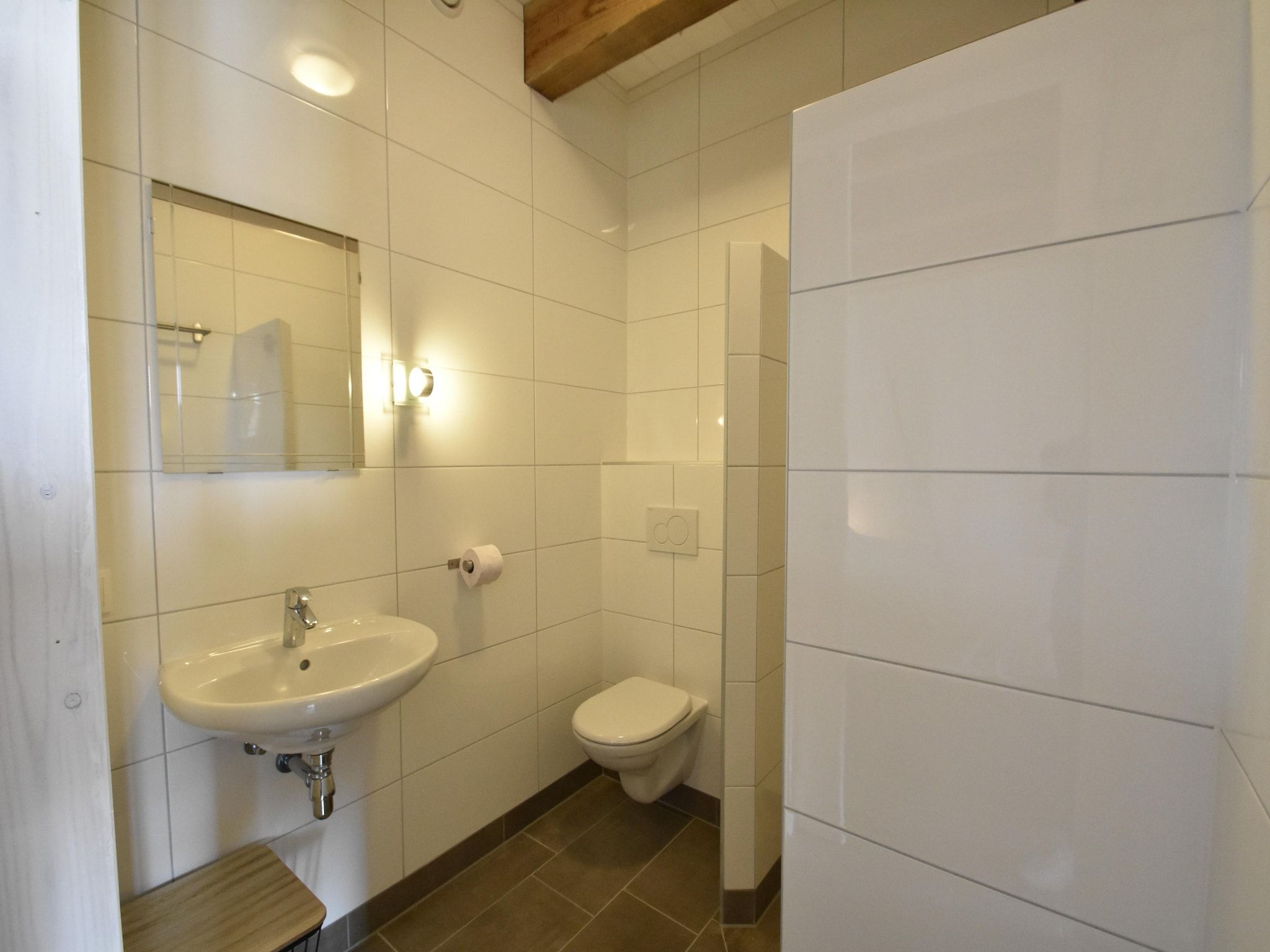 De badkamer van Hazenborgh - Studio Vloed in Callantsoog