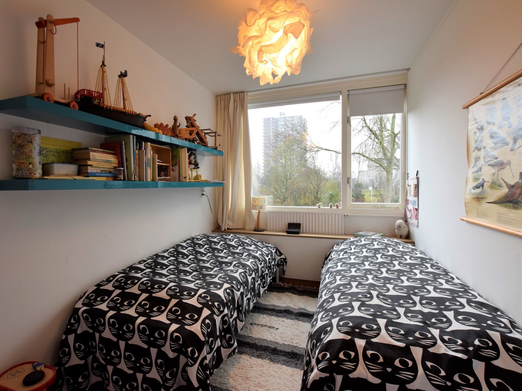 Een slaapkamer van Elzendreef in Voorburg