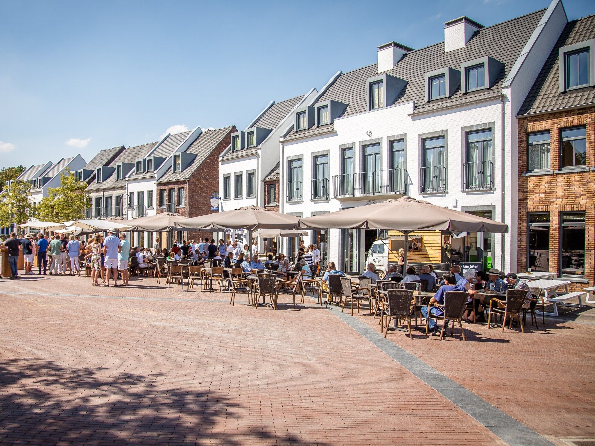 De buitenkant van Resort Maastricht 9 in Maastricht