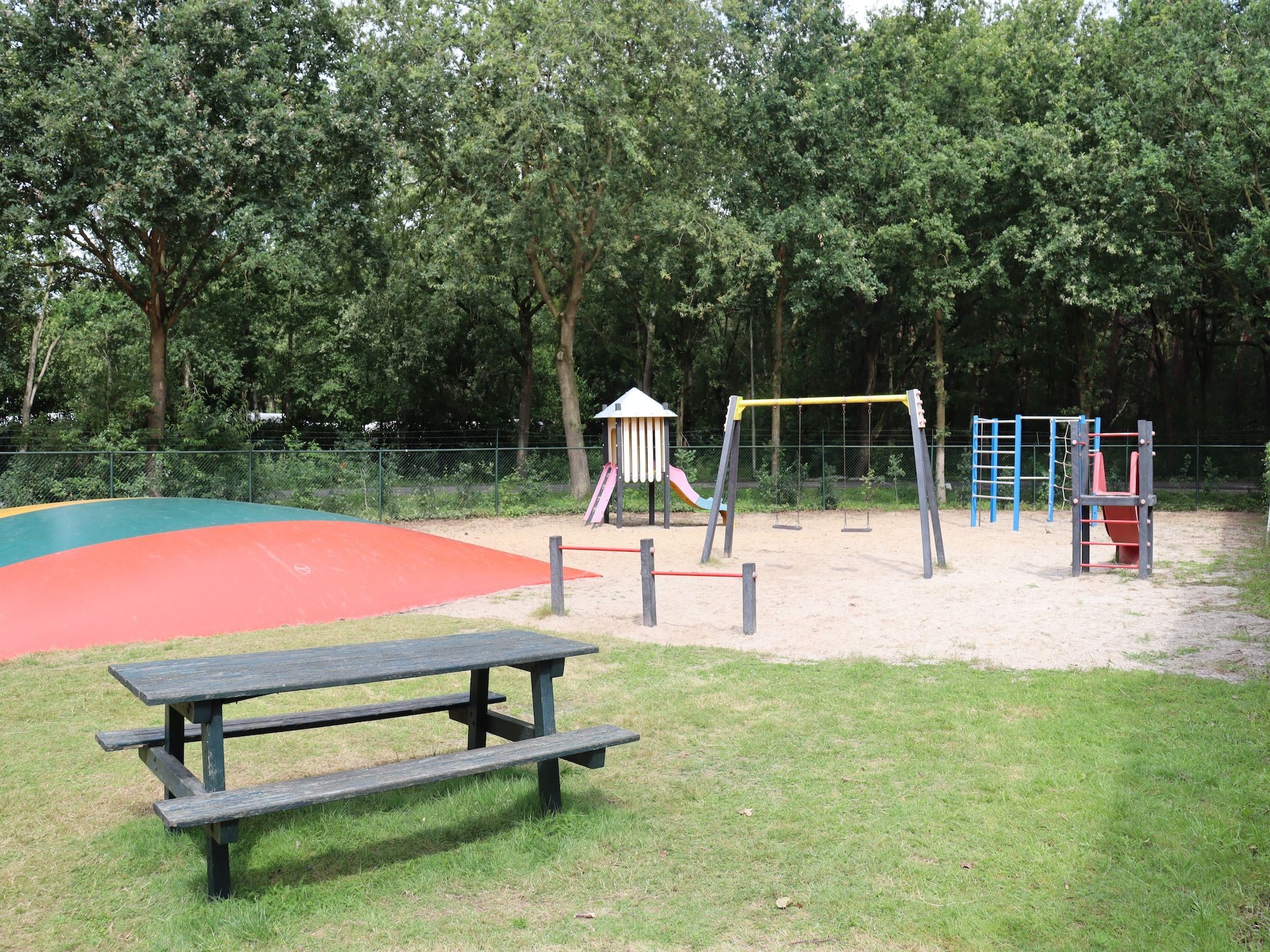 Parkfaciliteiten bij Recreatiepark Duinhoeve 4 in Udenhout
