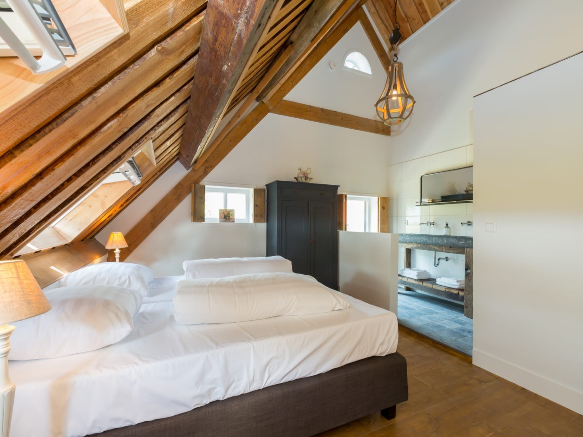 Een slaapkamer van Lepelstraat 18B  Vrouwenpolder "'t Zwartje" in Vrouwenpolder