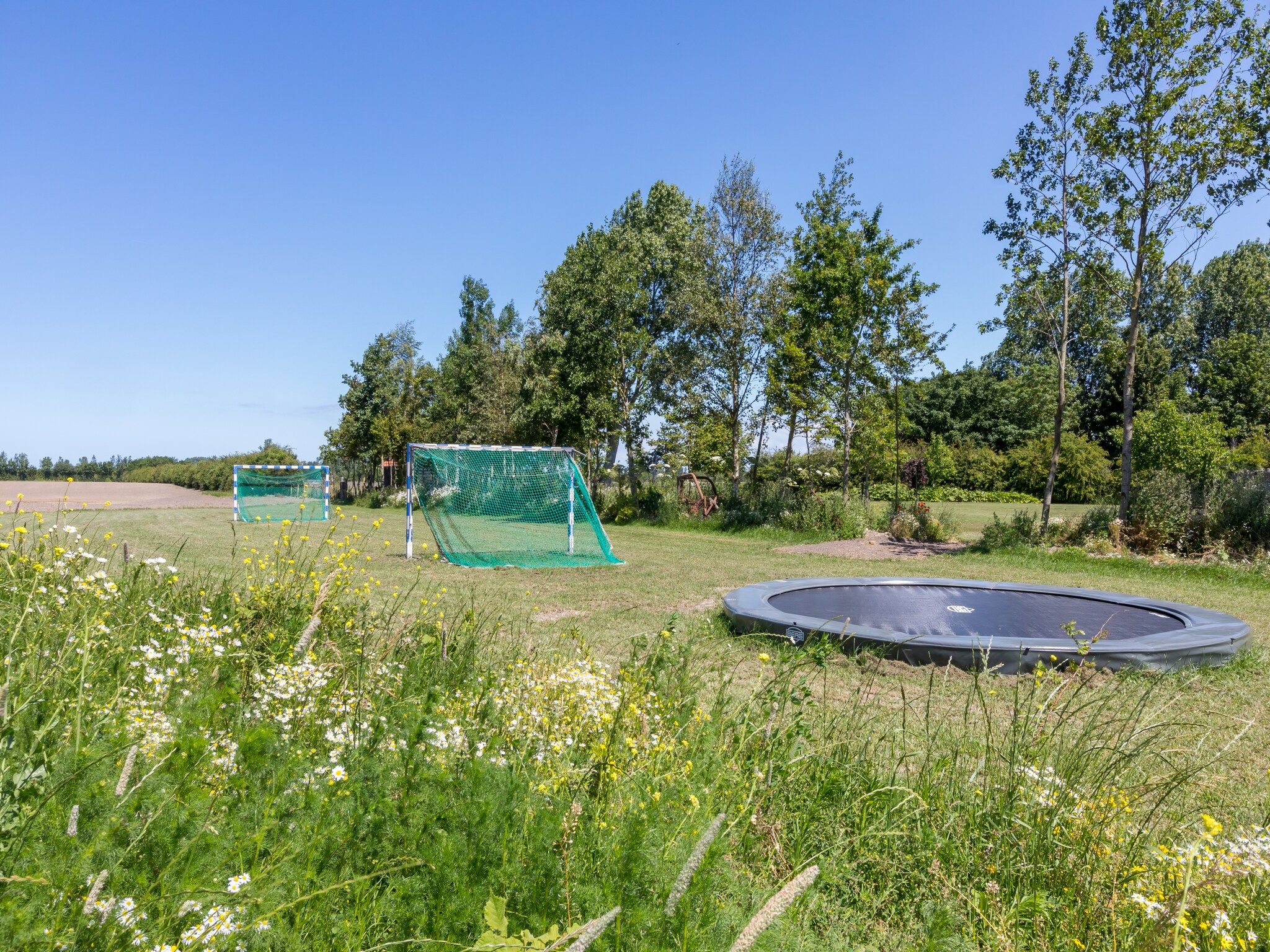 De tuin van Lepelstraat 18B  Vrouwenpolder "'t Zwartje" in Vrouwenpolder