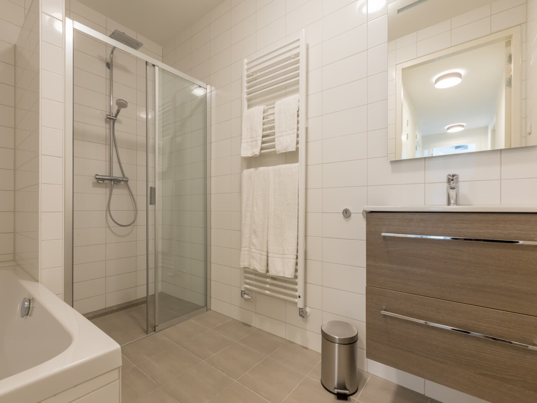 De badkamer van Aparthotel Zoutelande - 4 pers luxe appartement in Zoutelande