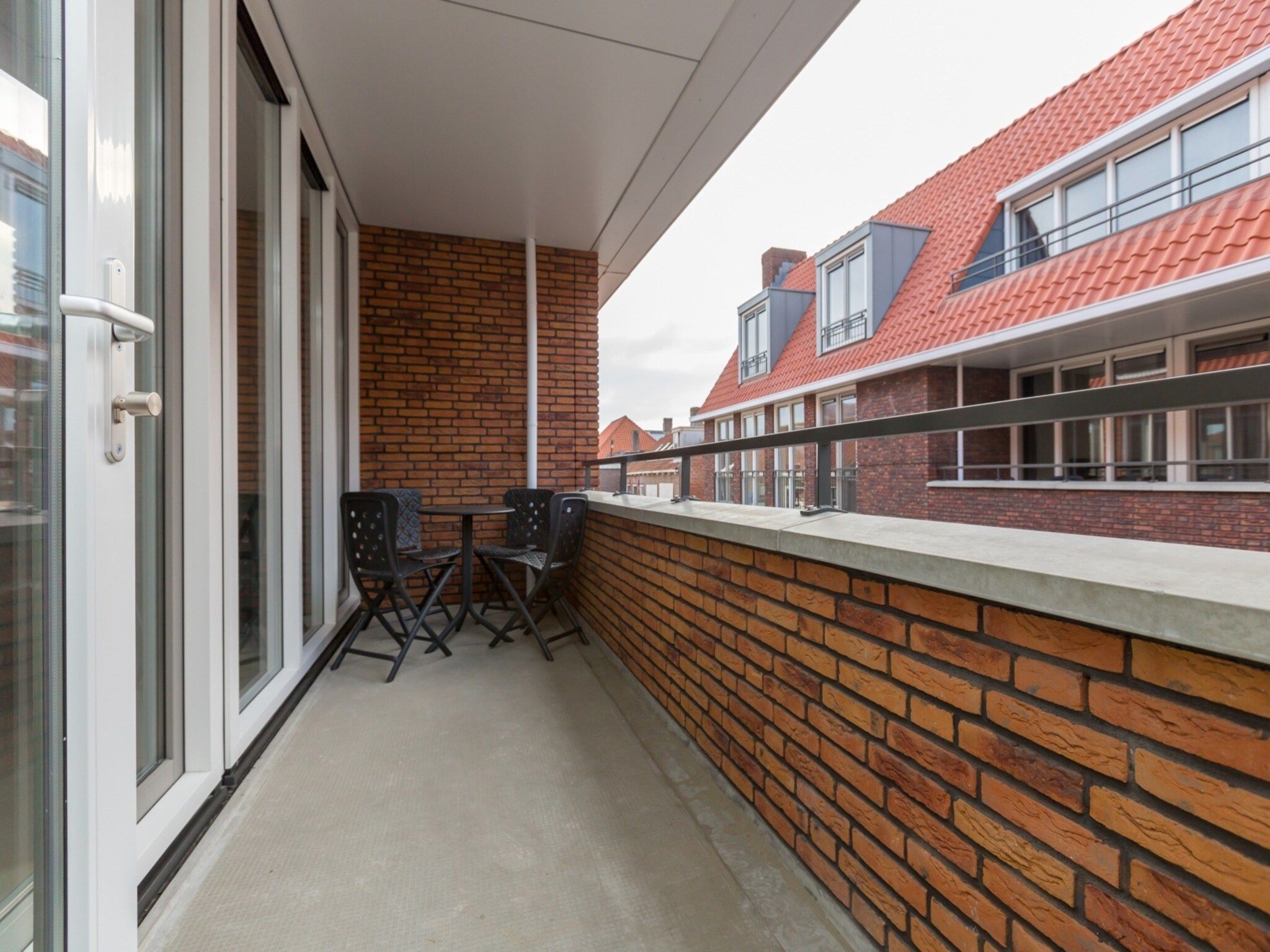 Het terras van Aparthotel Zoutelande - Luxe 3-persoons comfort appartement in Zoutelande
