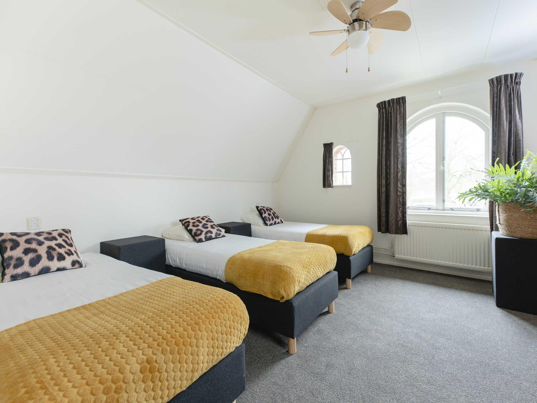 Een slaapkamer van Vakantiepark Mölke 16 in Zuna