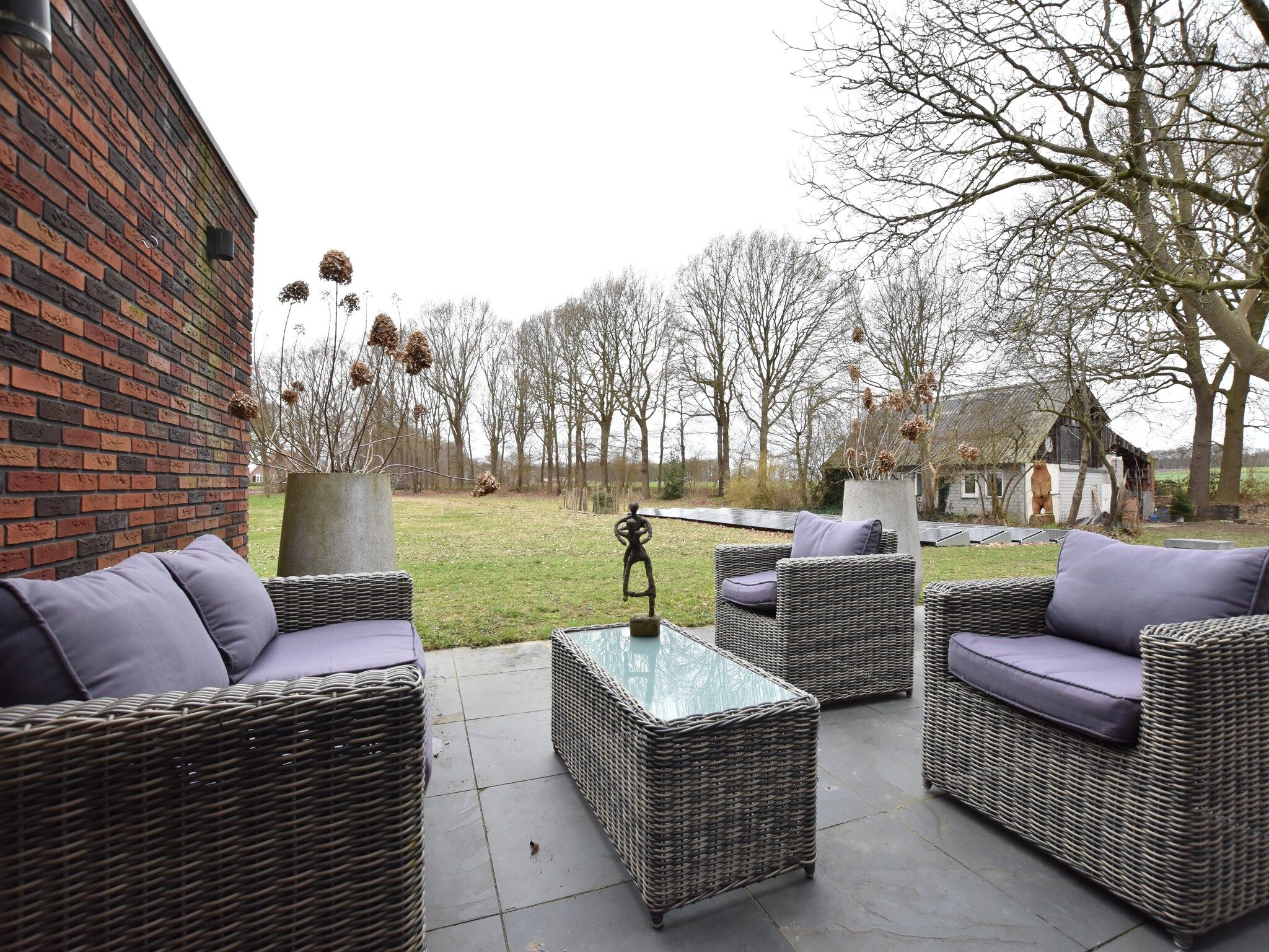 De tuin van Villa Luttenberg in Luttenberg